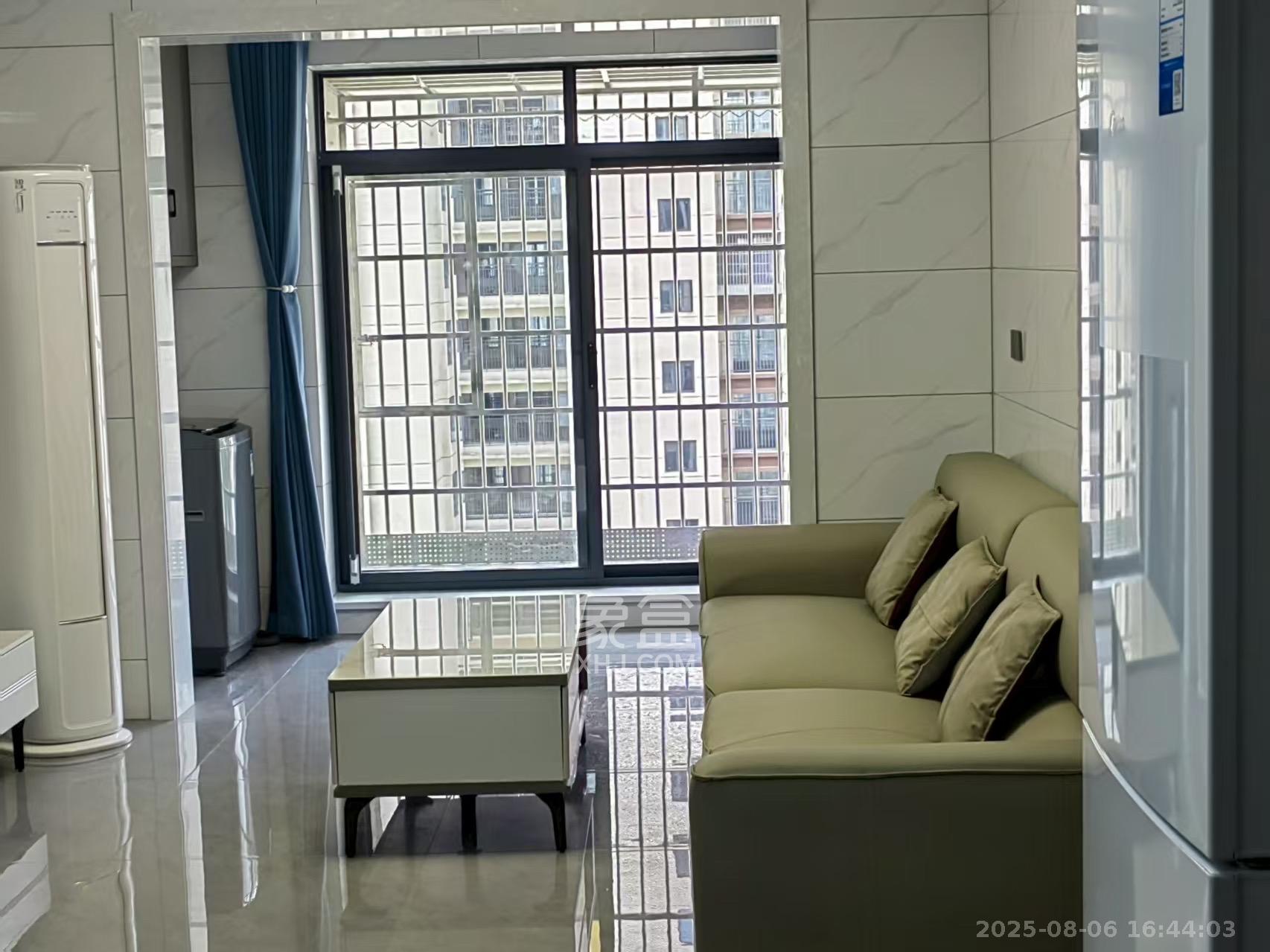 真人桥家园二期 2室2厅1卫 1800.0元/月 真人桥家园二期 2室2厅1卫 1800.0元/月室内图