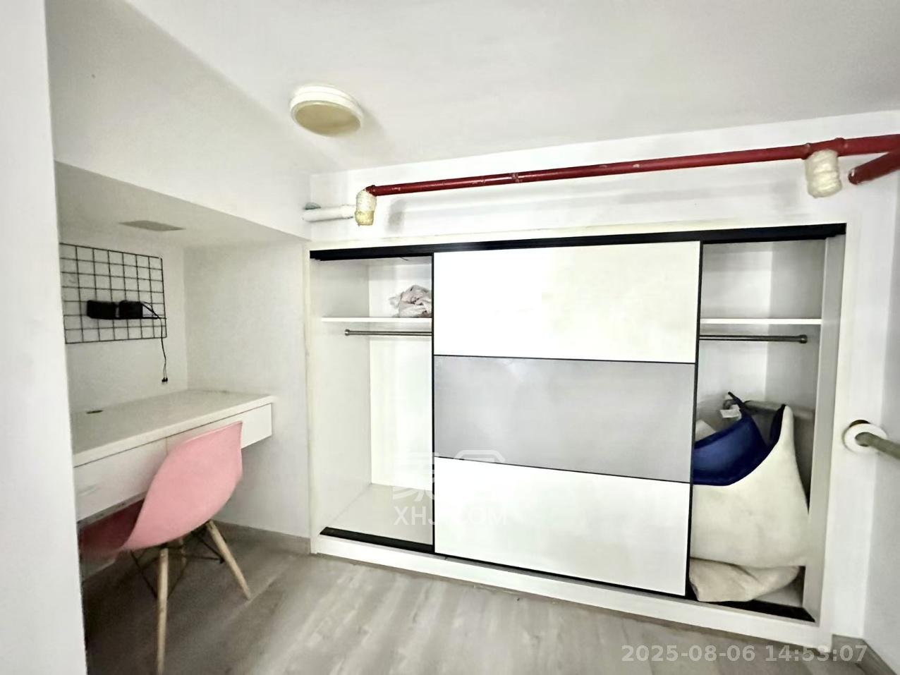 裕天国际商汇中心 1室1厅1卫 1600.0元/月 裕天国际商汇中心 1室1厅1卫 1600.0元/月室内图