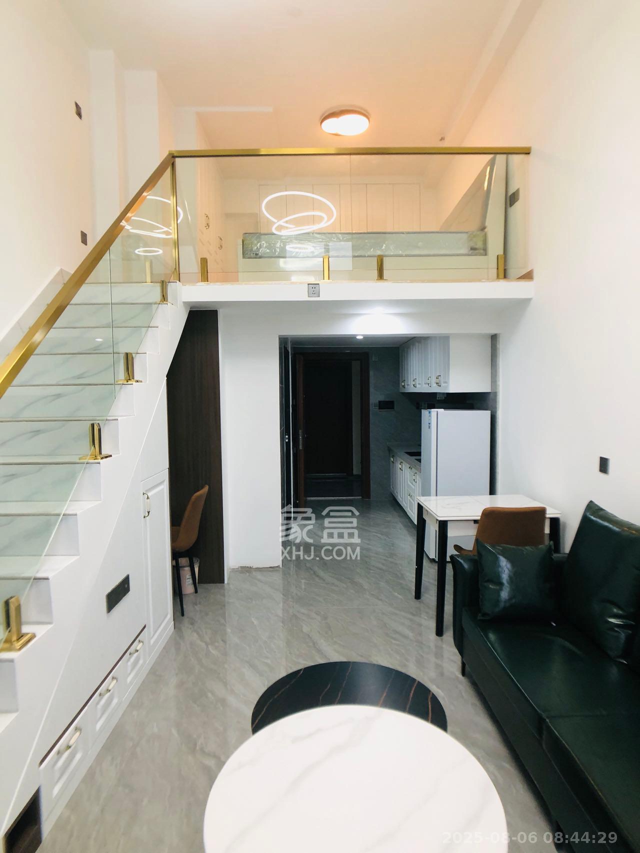 碧桂园星荟 1室1厅1卫 1400.0元/月 碧桂园星荟 1室1厅1卫 1400.0元/月室内图