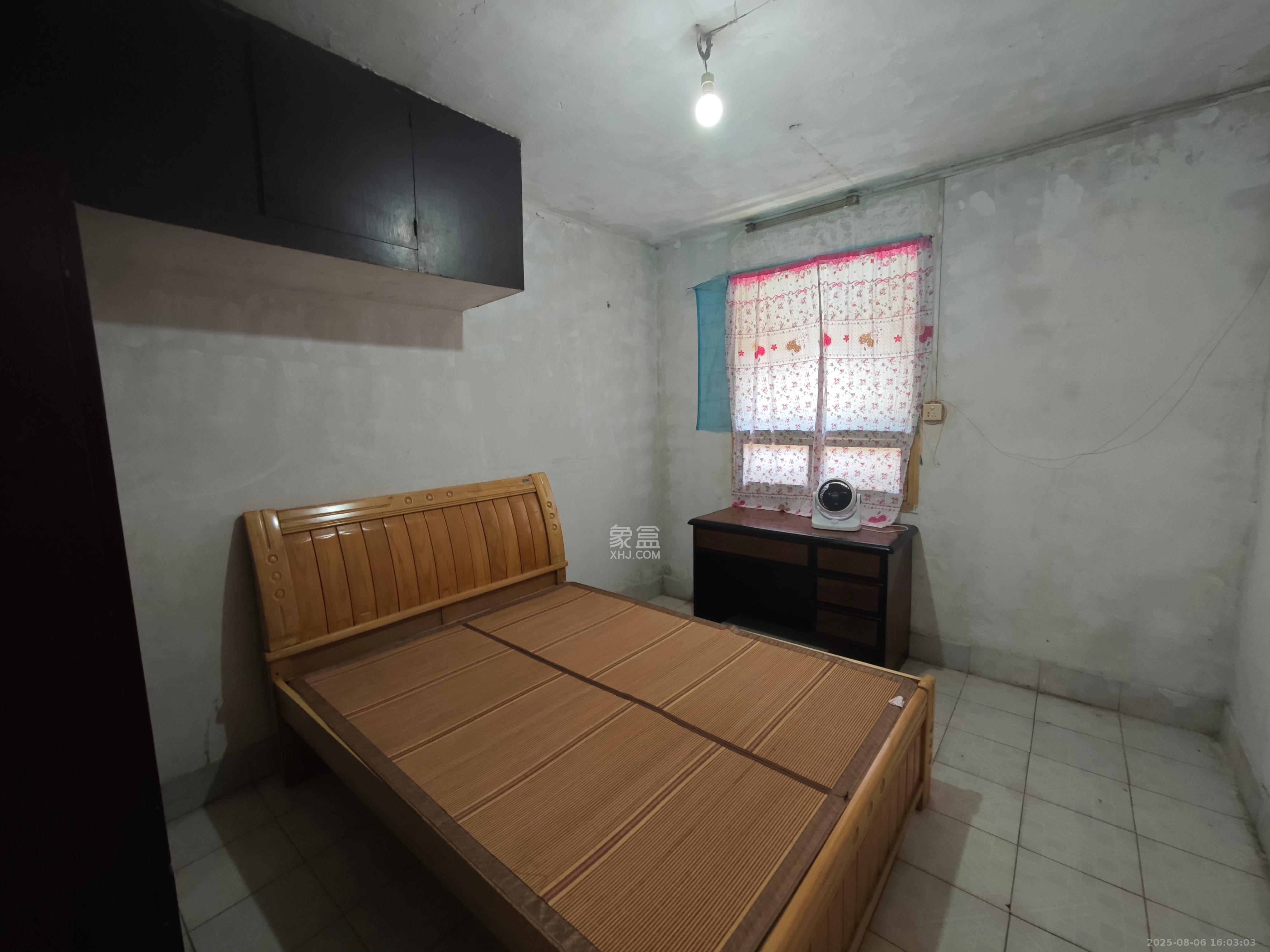 杏花园小区 2室1厅1卫 1000.0元/月 杏花园小区 2室1厅1卫 1000.0元/月室内图