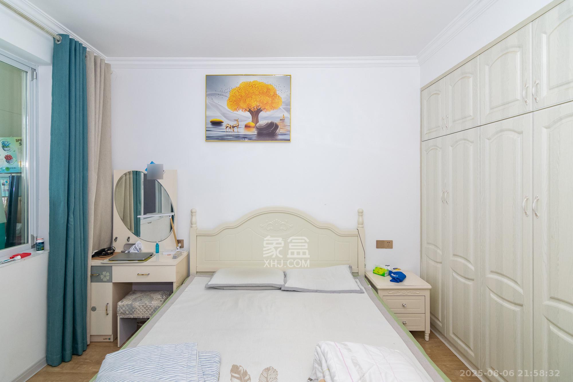 普瑞斯堡 6室2厅3卫 200.0万 普瑞斯堡 6室2厅3卫 200.0万卧室