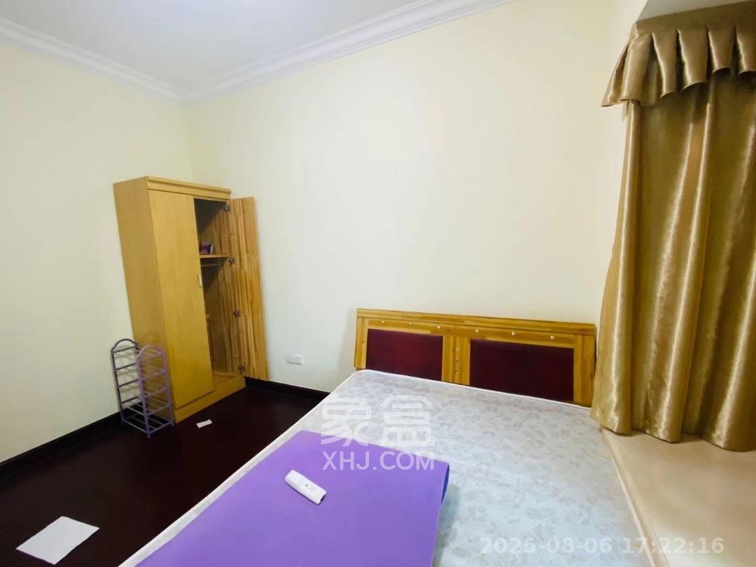 恒大雅苑  3室2厅2卫    2600.0元/月室内图