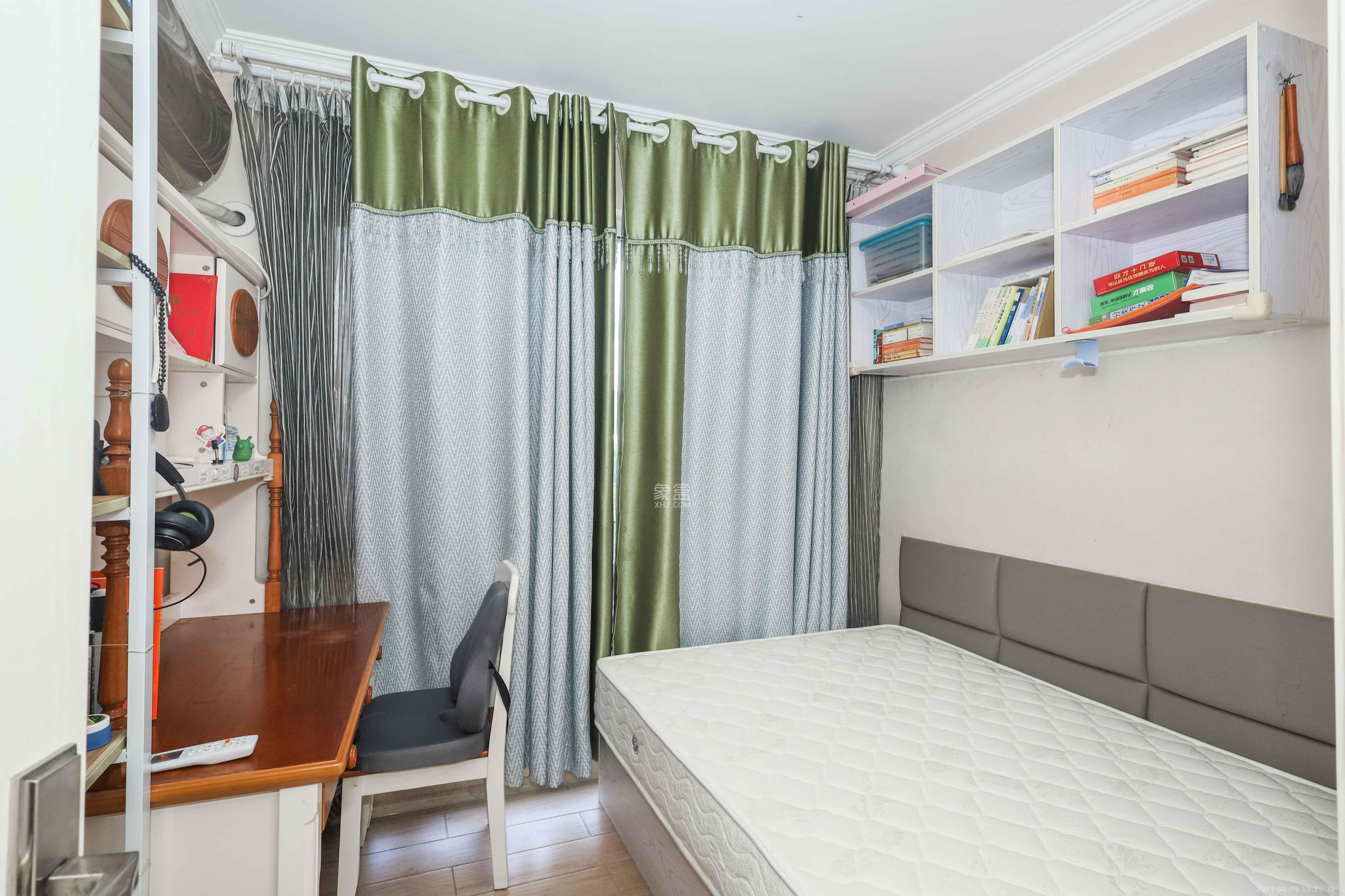 梅溪湖合能璞丽  2室2厅1卫    80.0万 梅溪湖合能璞丽  2室2厅1卫    80.0万卧室