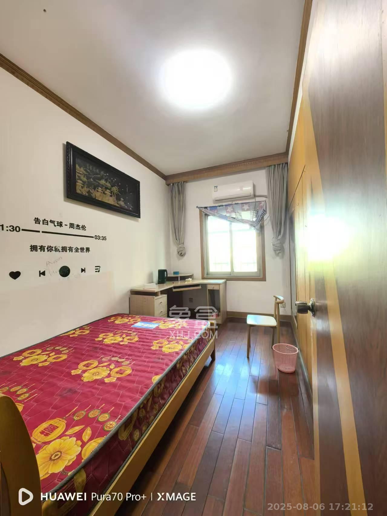 雨花区检察院宿舍  4室2厅2卫    2100.0元/月 雨花区检察院宿舍  4室2厅2卫    2100.0元/月室内图