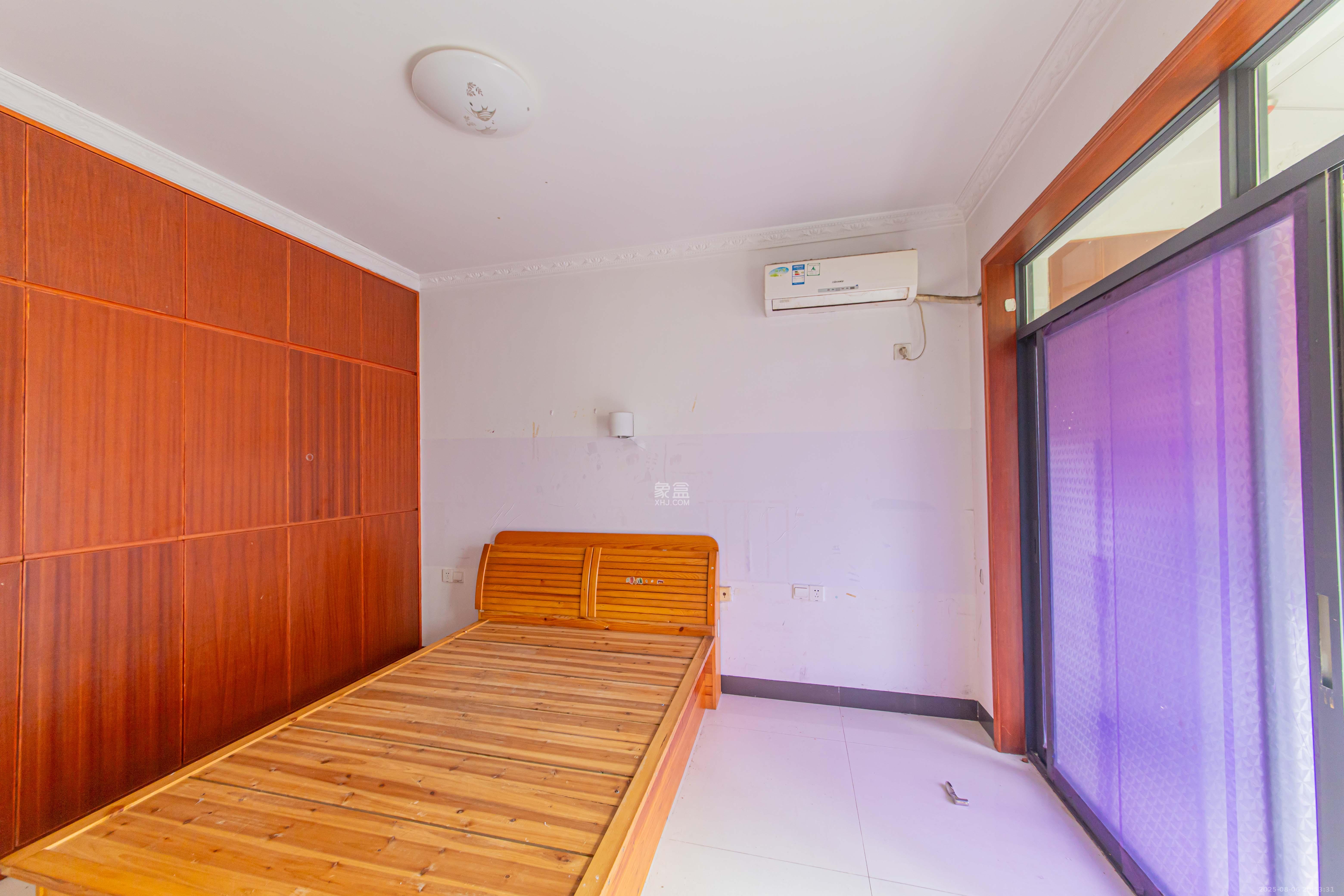 中信文化广场(中信新城二期)  1室1厅1卫    40.0万 中信文化广场(中信新城二期)  1室1厅1卫    40.0万卧室