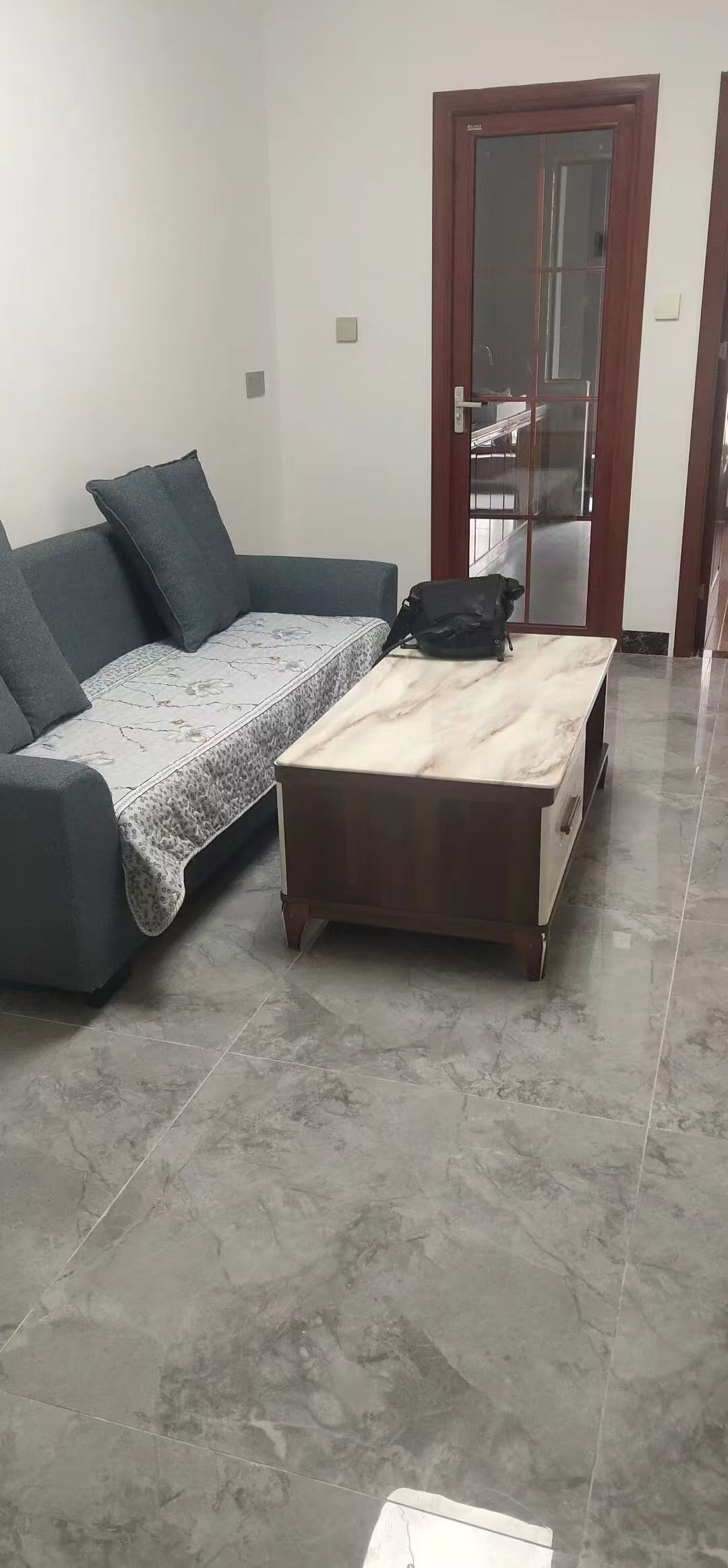 恒基凯旋门三期  2室2厅1卫   2000.00元/月户型图