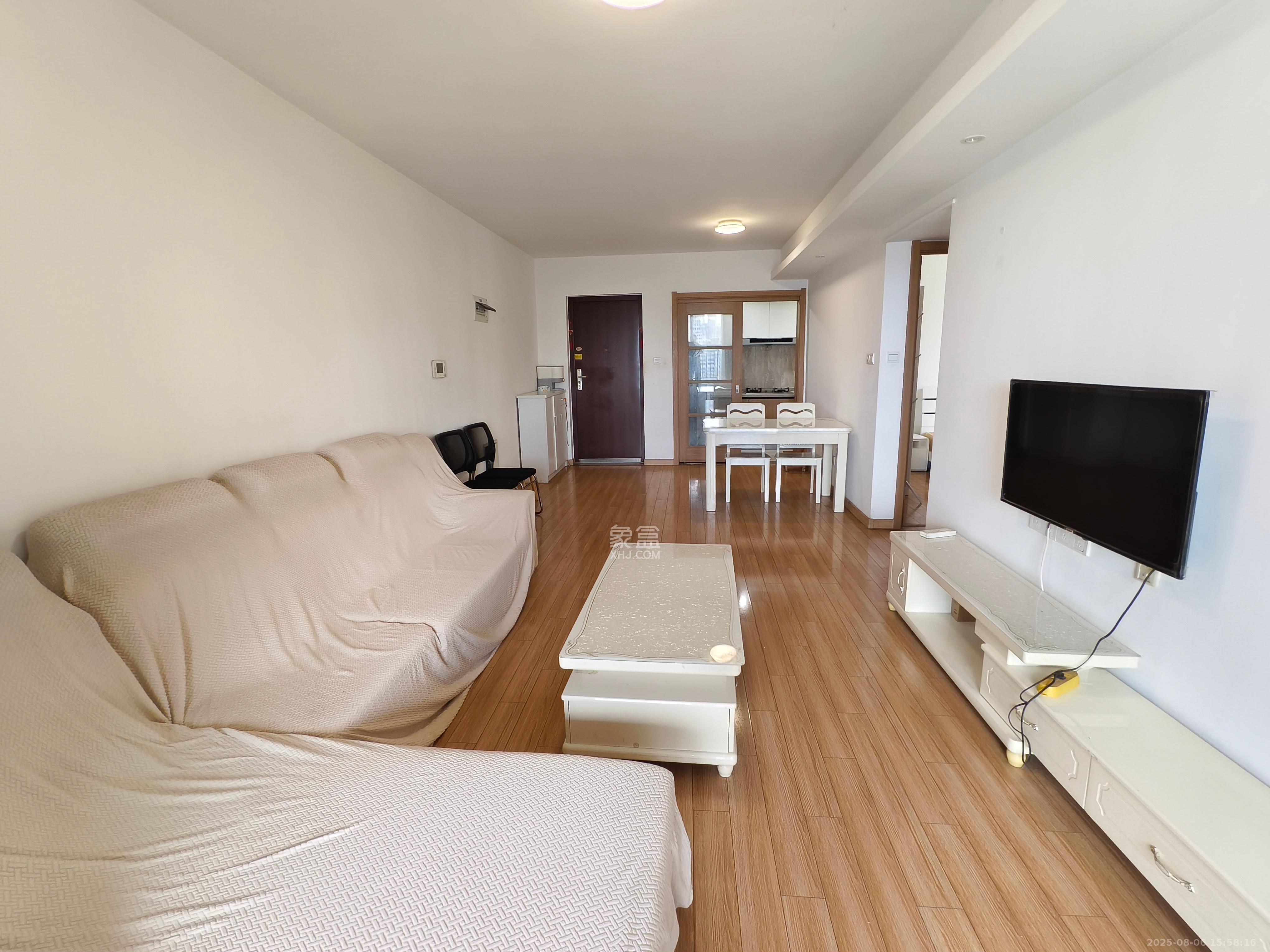 万科金域蓝湾  3室2厅2卫    2900.0元/月室内图