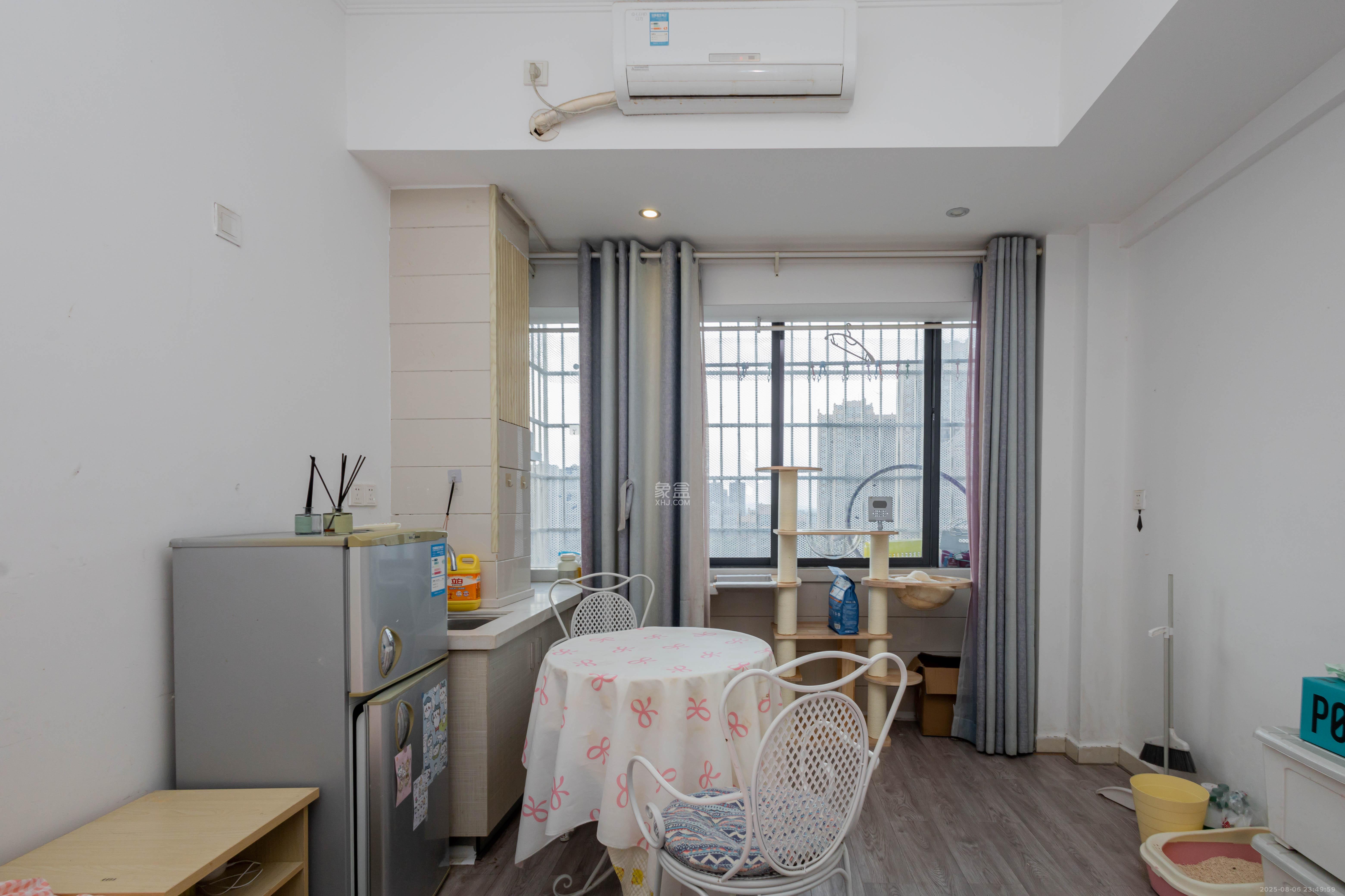 佐佑大厦  1室1厅1卫    13.8万 佐佑大厦  1室1厅1卫    13.8万厨房