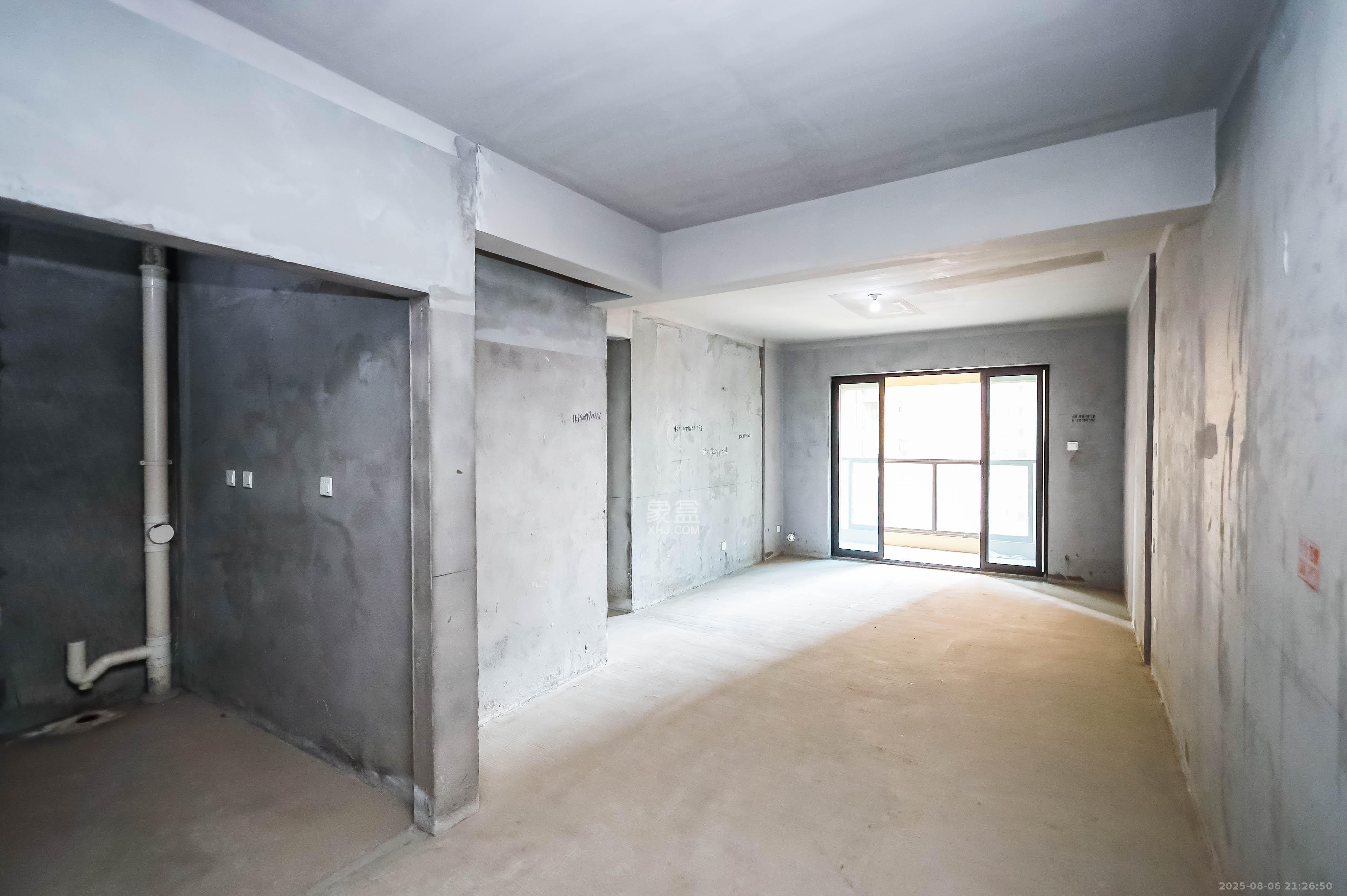 奥克斯缔壹城  3室2厅2卫    86.8万客厅