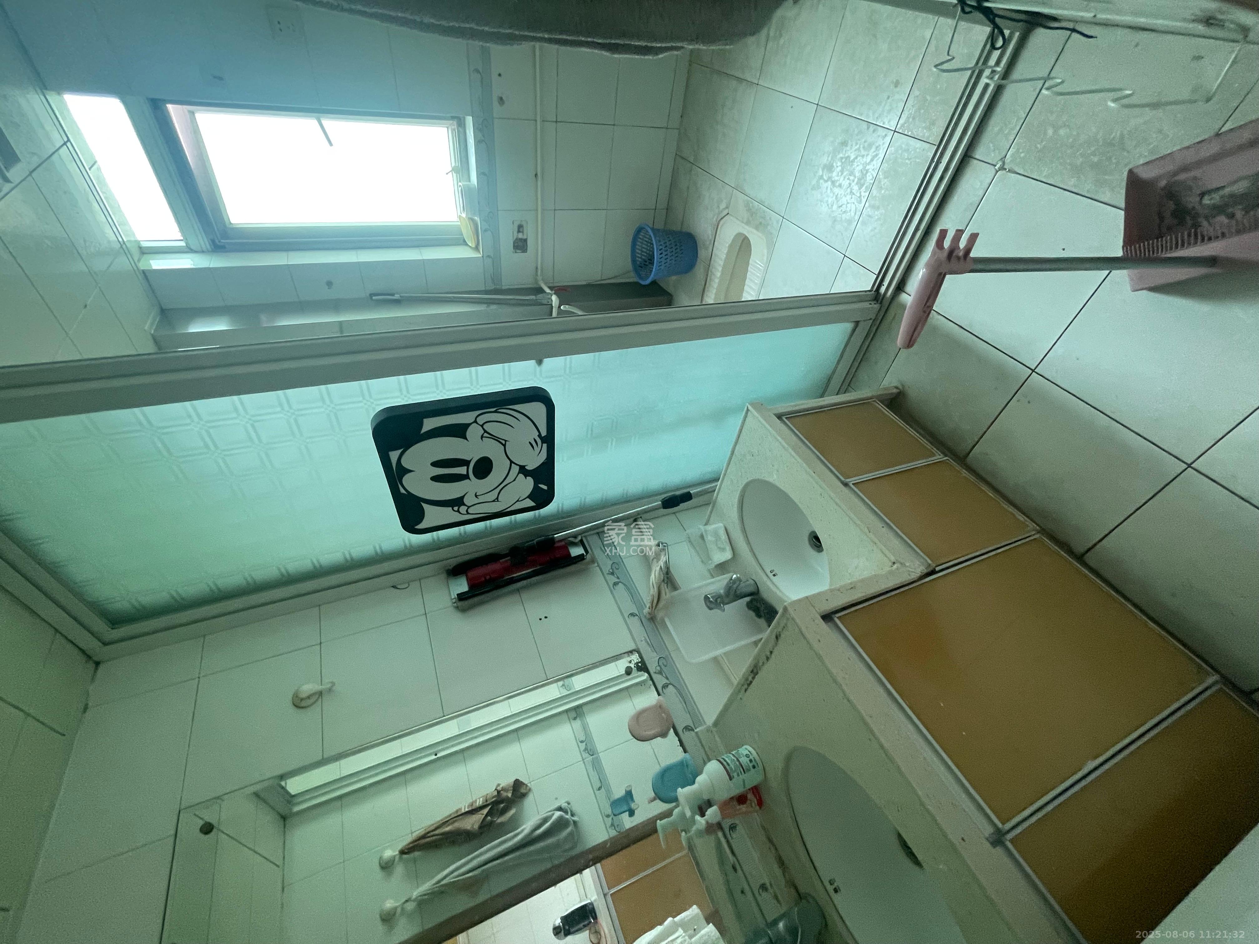 明媚星城  4室2厅1卫    3000.0元/月 明媚星城  4室2厅1卫    3000.0元/月室内图