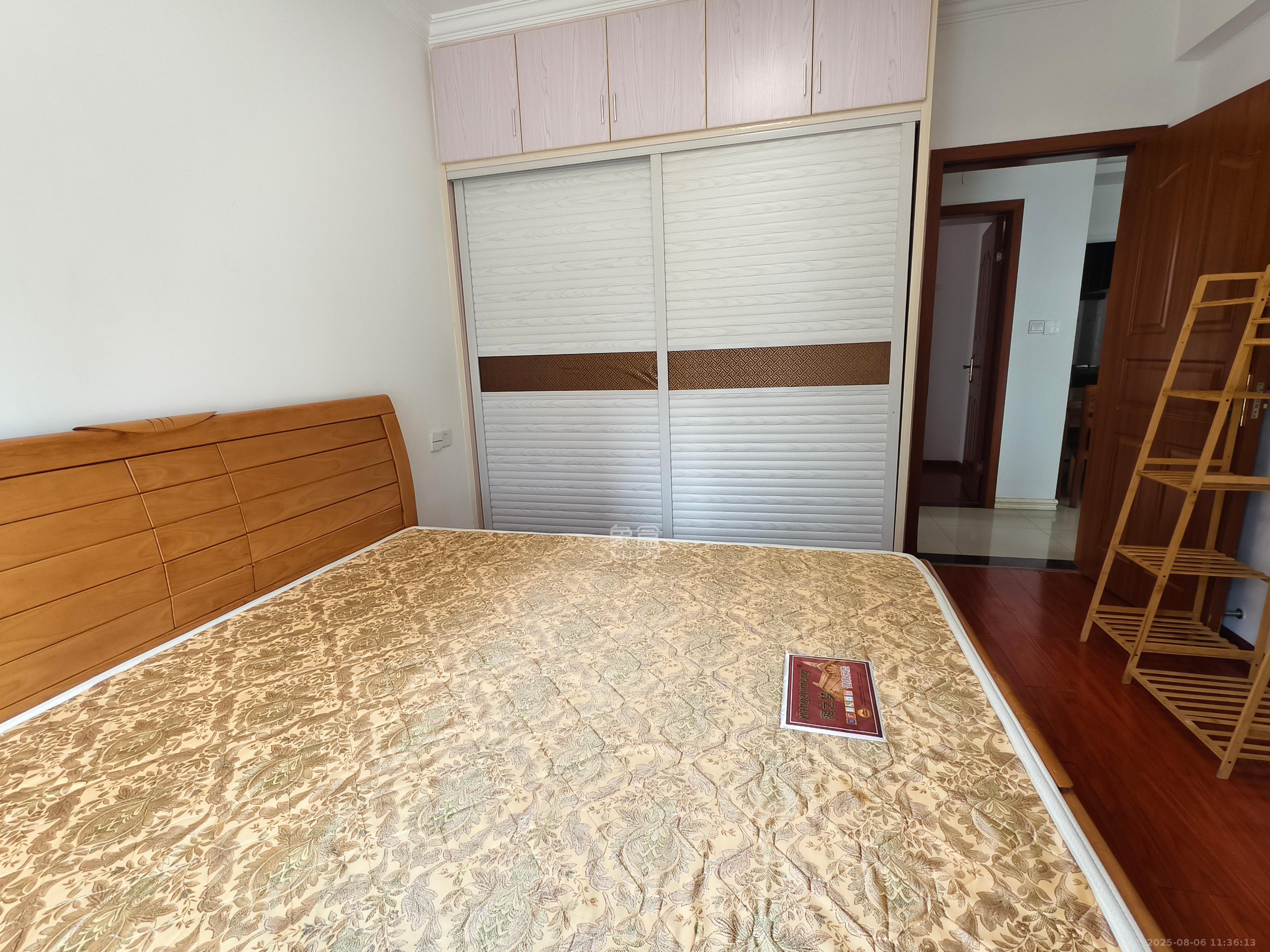 中欣楚天雅郡  2室2厅1卫   1700.00元/月室内图