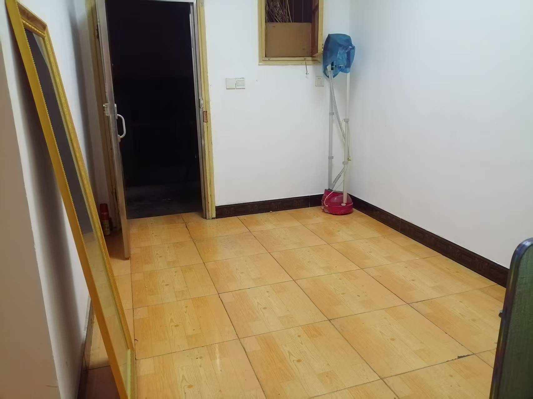 湖开小区(湖南开关厂宿舍)/南大桥社区 1室0厅0卫 1000.0元/月 湖开小区(湖南开关厂宿舍)/南大桥社区 1室0厅0卫 1000.0元/月户型图