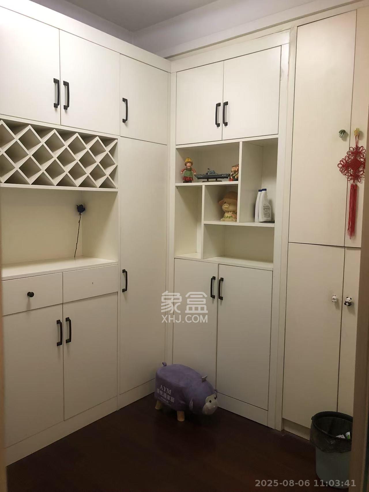 紫晶城 3室2厅1卫 1600.0元/月 紫晶城 3室2厅1卫 1600.0元/月室内图