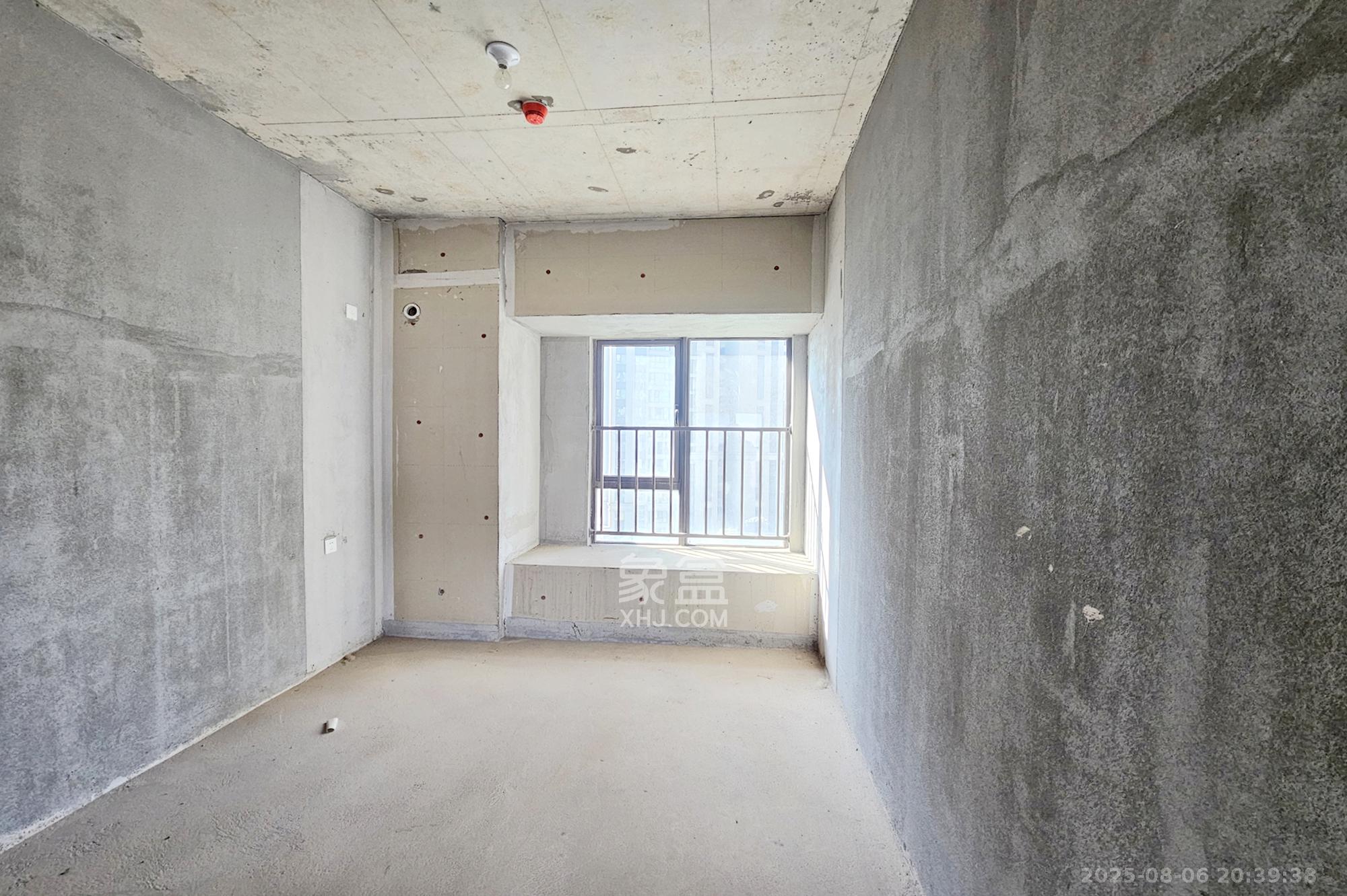 阳光城尚东湾凌云府 4室2厅2卫 185.0万 阳光城尚东湾凌云府 4室2厅2卫 185.0万其他