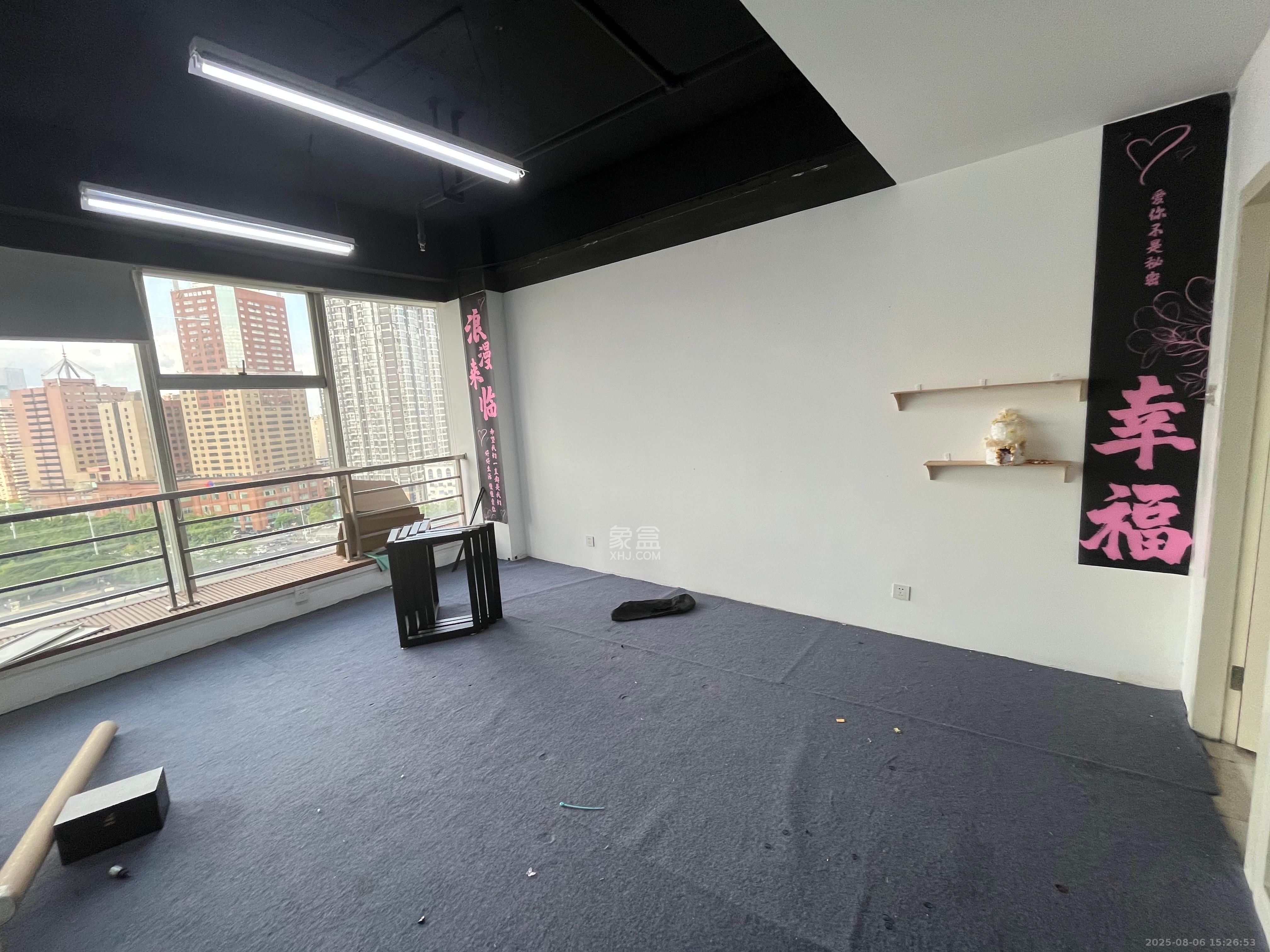 新世纪大厦 2室1厅1卫 3000.0元/月 新世纪大厦 2室1厅1卫 3000.0元/月室内图