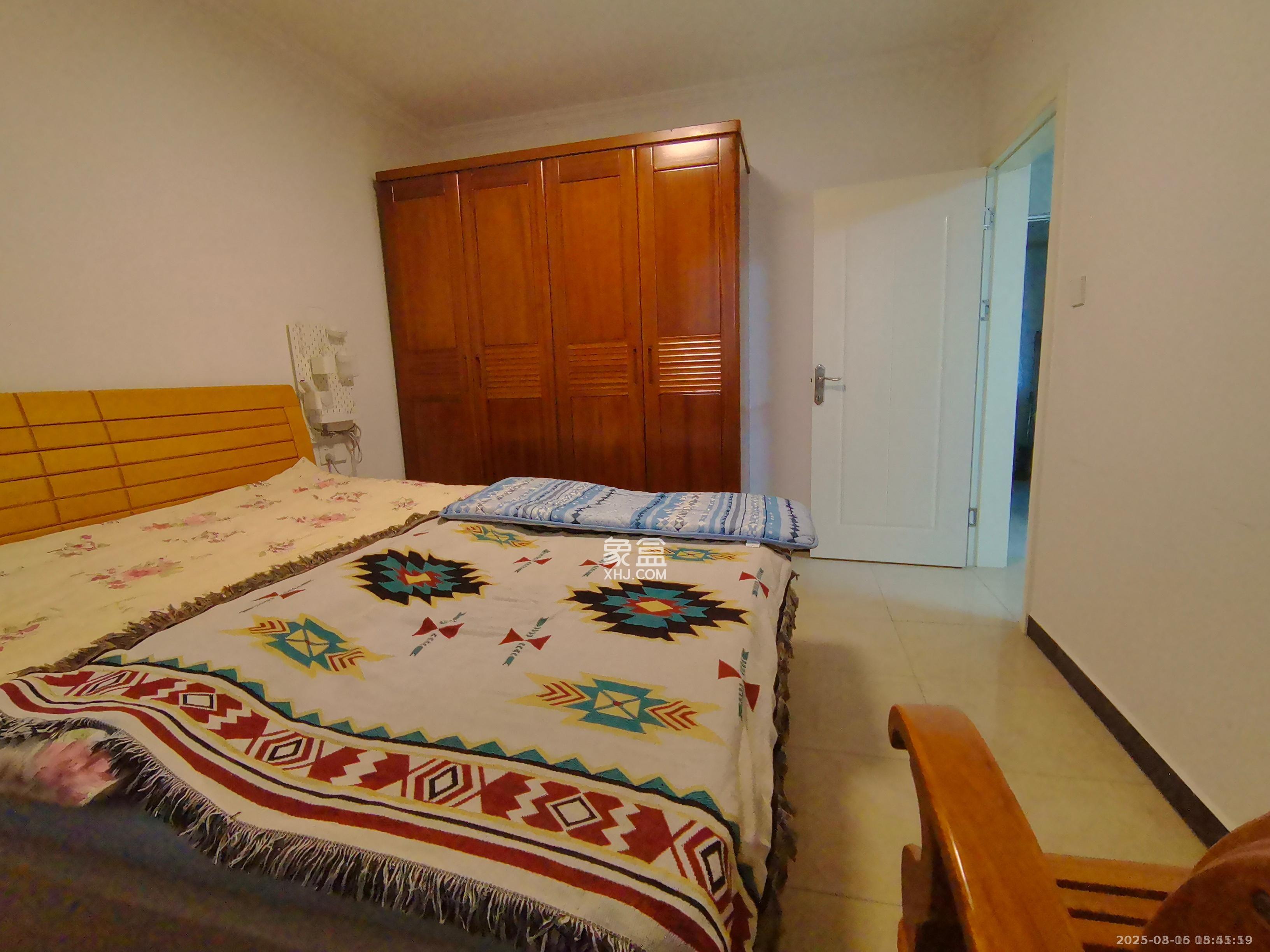 颐美园 4室1厅1卫 3200.0元/月 颐美园 4室1厅1卫 3200.0元/月室内图