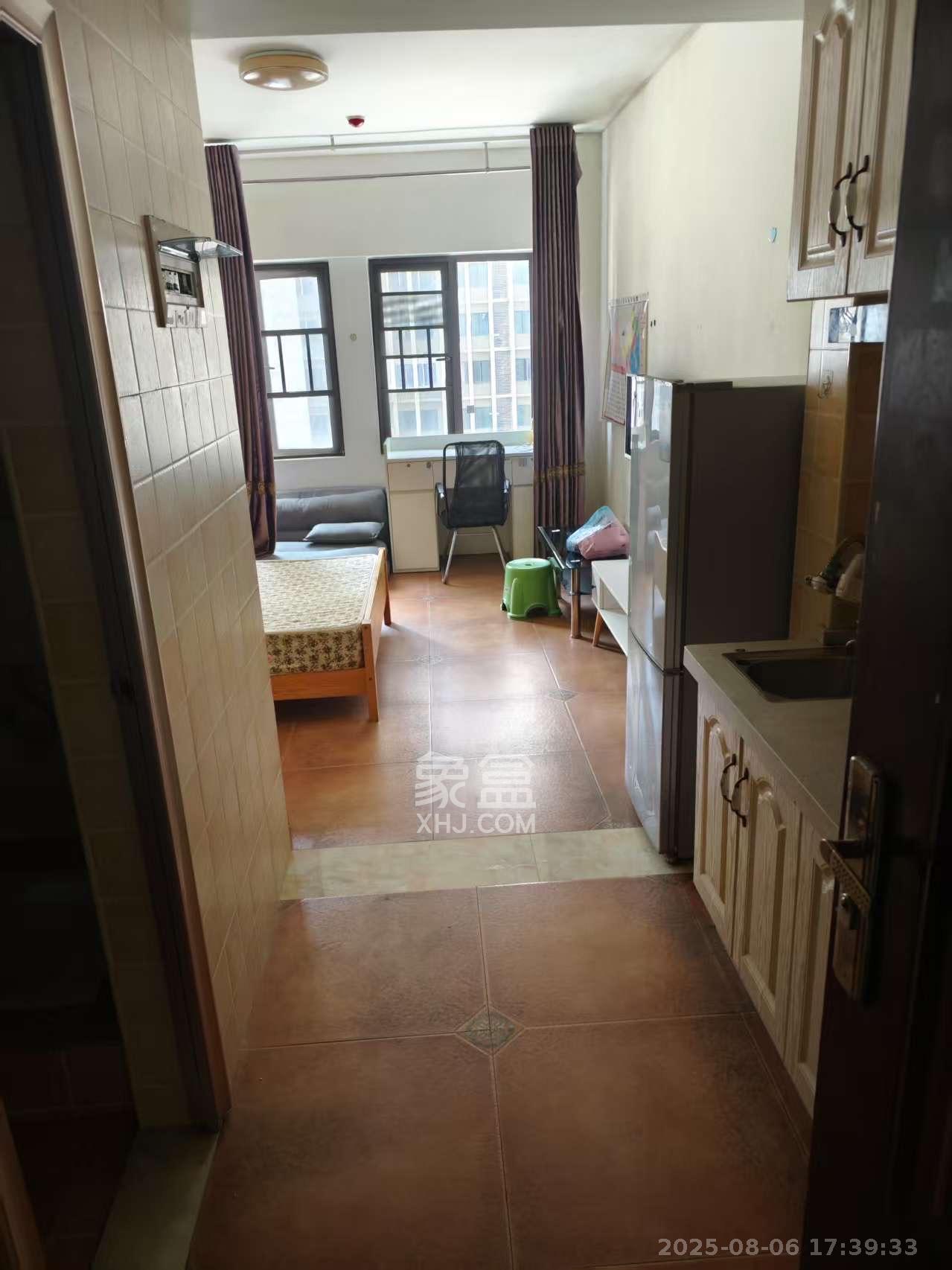 钰龙天下二期(钰龙佳园) 1室1厅1卫 1000.0元/月 钰龙天下二期(钰龙佳园) 1室1厅1卫 1000.0元/月室内图