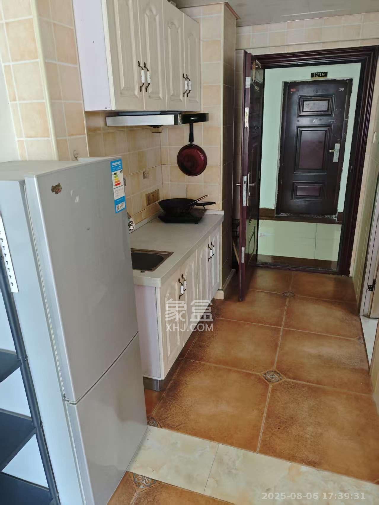 钰龙天下二期(钰龙佳园) 1室1厅1卫 1000.0元/月 钰龙天下二期(钰龙佳园) 1室1厅1卫 1000.0元/月室内图