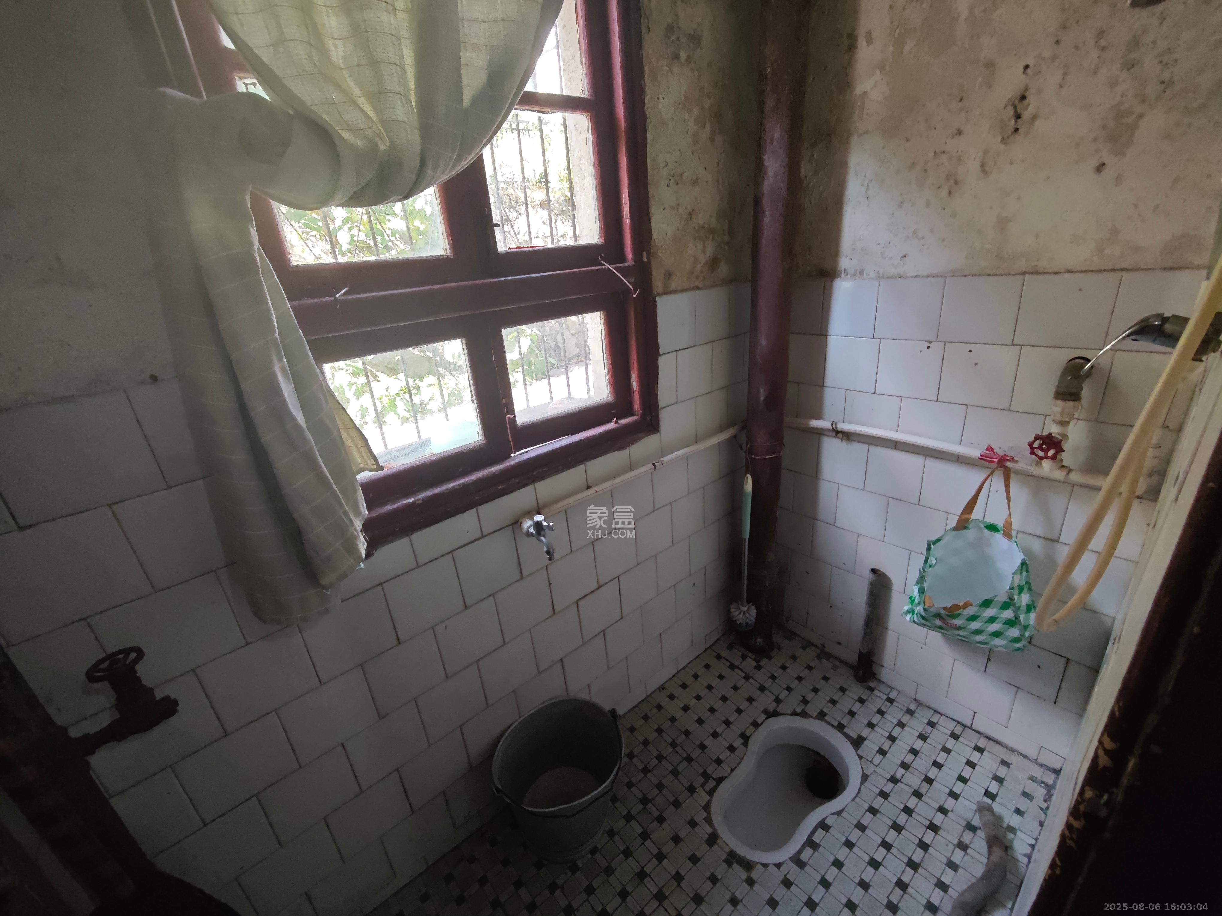 杏花园小区 2室1厅1卫 1000.0元/月 杏花园小区 2室1厅1卫 1000.0元/月室内图