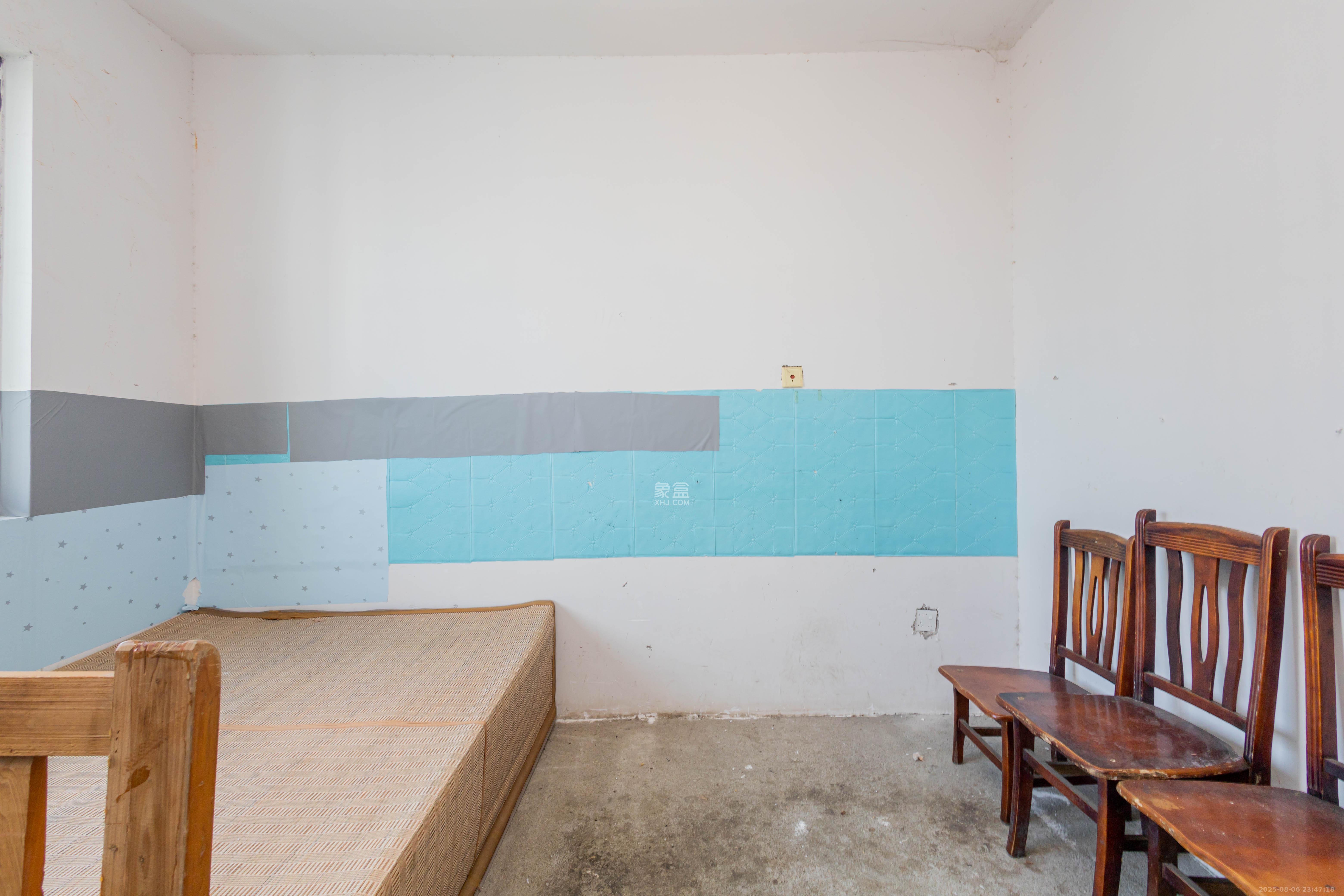 辉宏橄榄城  2室2厅1卫    41.8万 辉宏橄榄城  2室2厅1卫    41.8万卧室