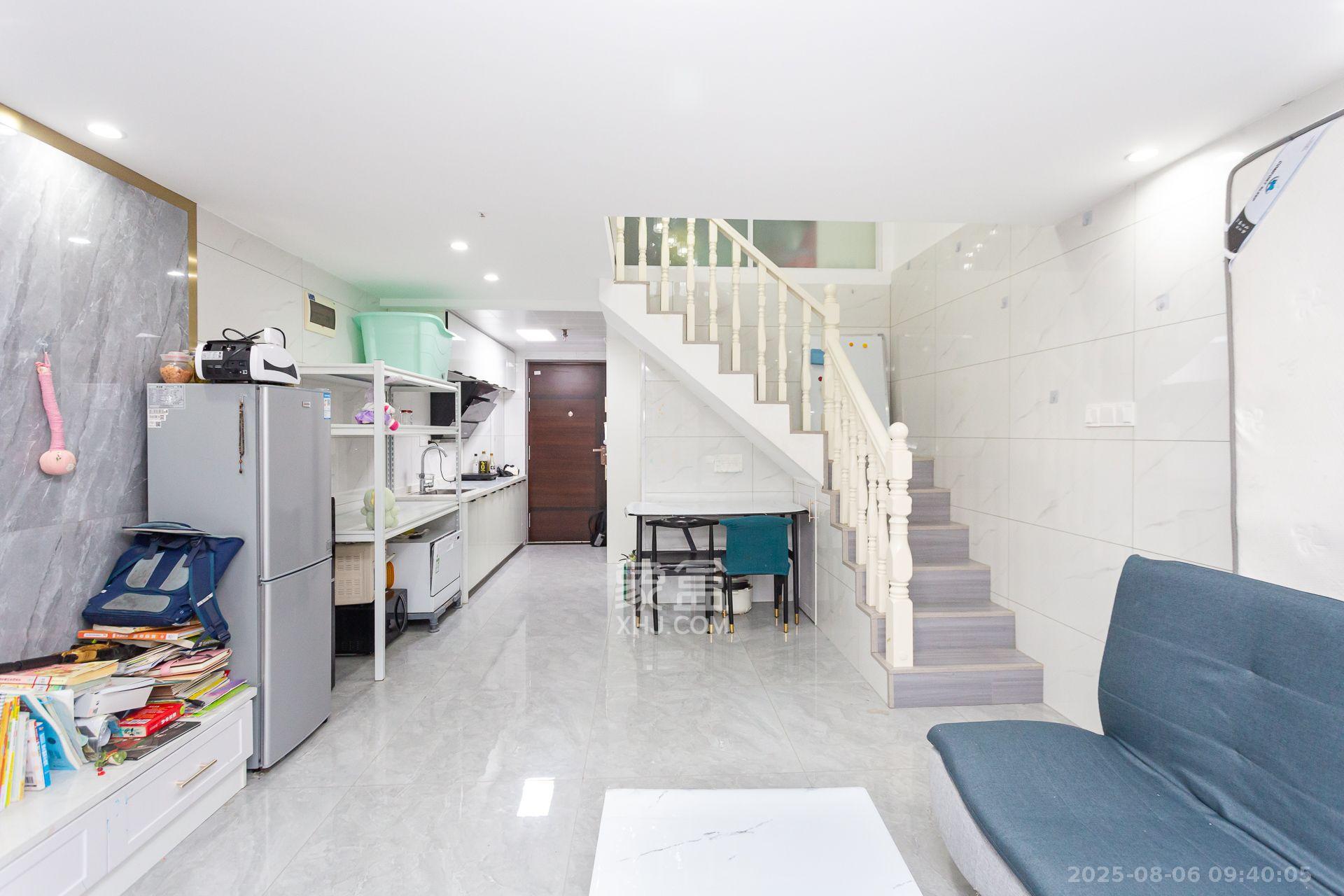 润和滨江府  2室2厅1卫    1650.0元/月 润和滨江府  2室2厅1卫    1650.0元/月室内图