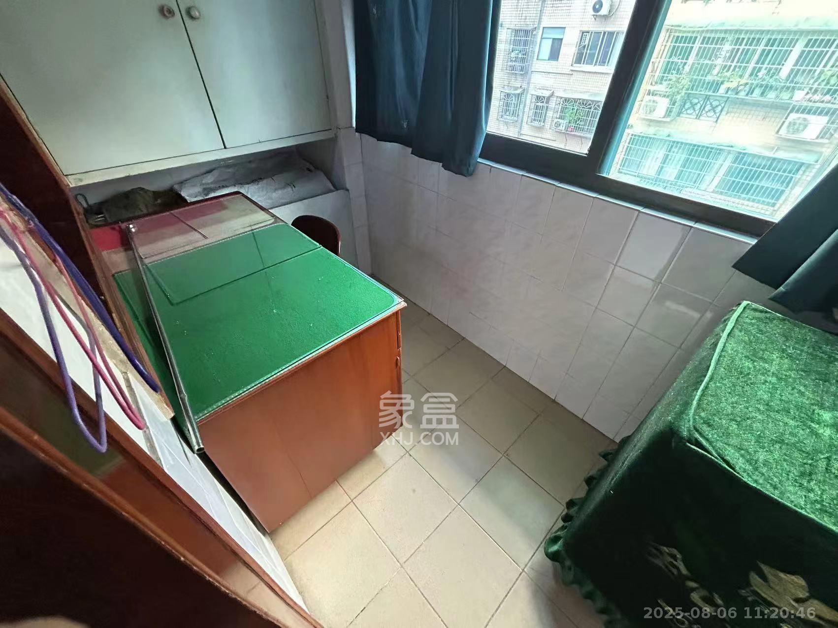 幸福桥、潘家坪路散盘 1室0厅0卫 1500.0元/月 幸福桥、潘家坪路散盘 1室0厅0卫 1500.0元/月室内图