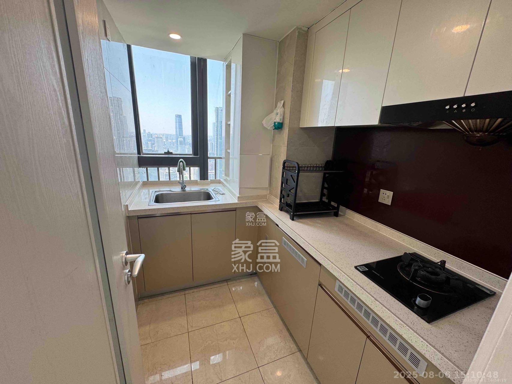 华远华时代 4室1厅2卫 4500.0元/月 华远华时代 4室1厅2卫 4500.0元/月室内图