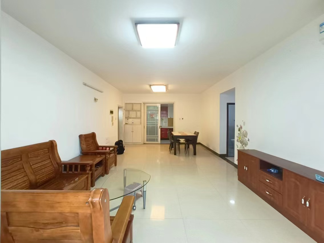 海珠花园 3室2厅2卫 3600.0元/月 海珠花园 3室2厅2卫 3600.0元/月室内图