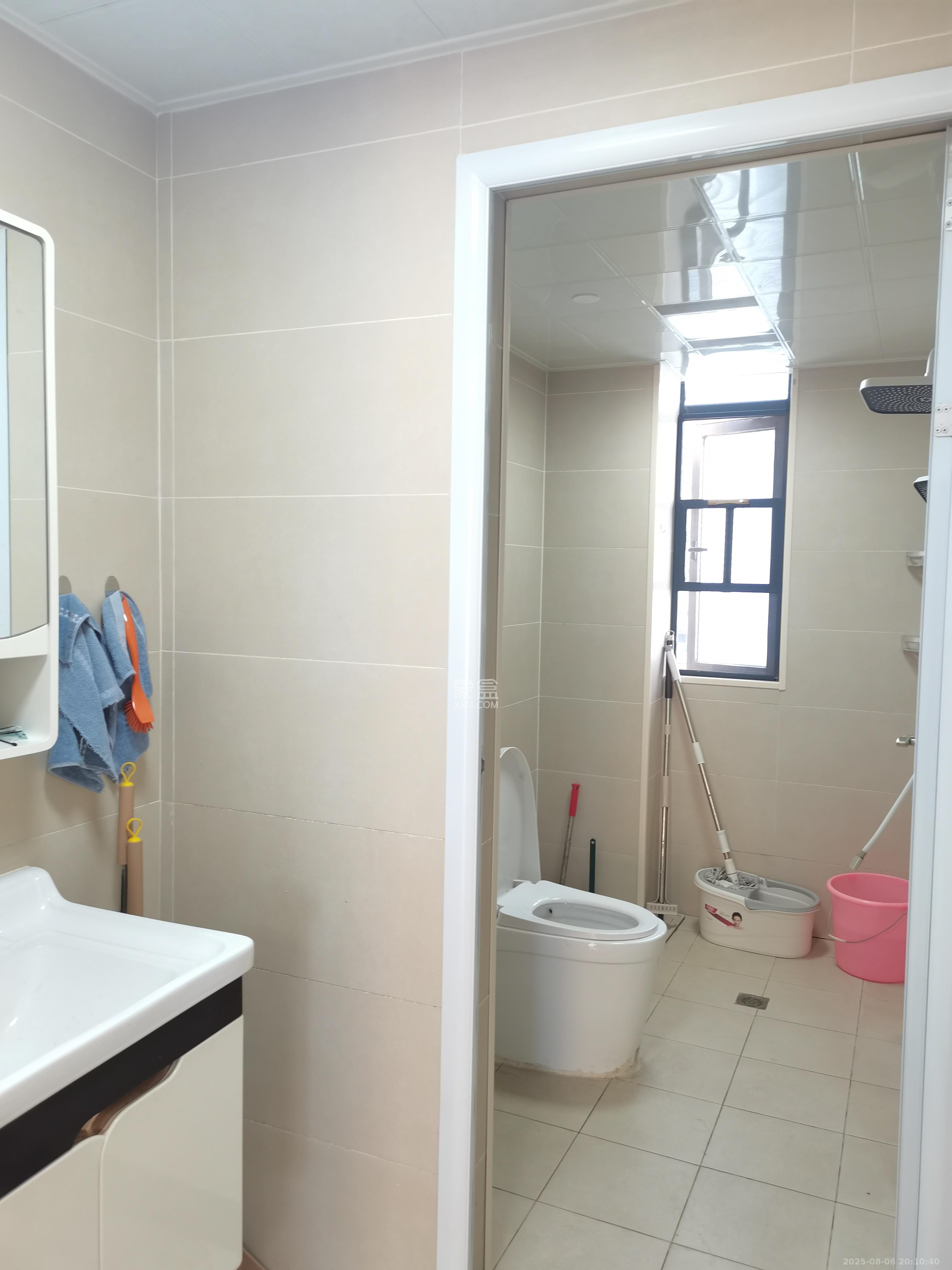 兴旺双铁城  4室2厅2卫    3200.0元/月室内图