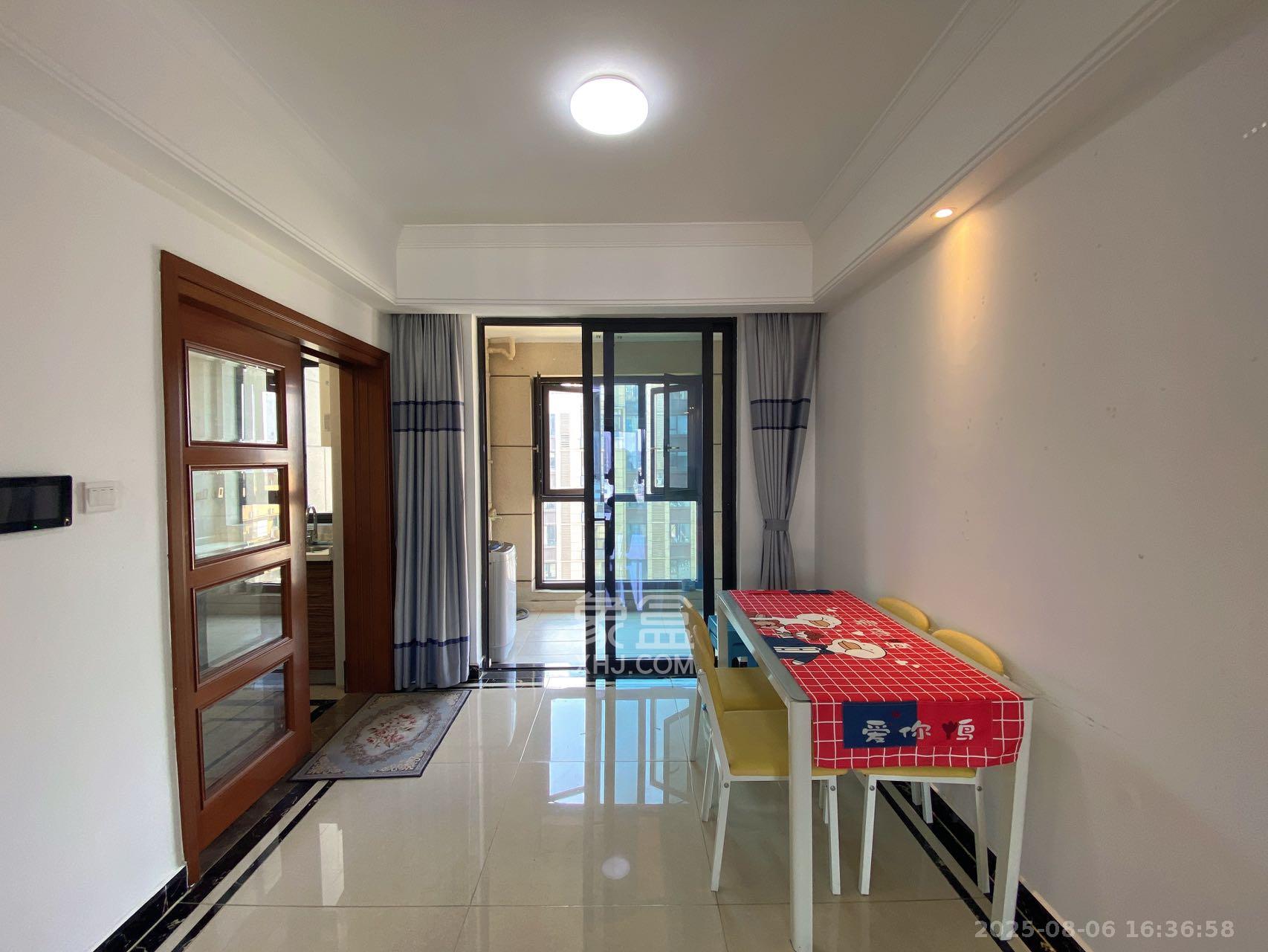 中海新城熙岸(中信新城五期) 3室2厅1卫 2100.0元/月 中海新城熙岸(中信新城五期) 3室2厅1卫 2100.0元/月室内图