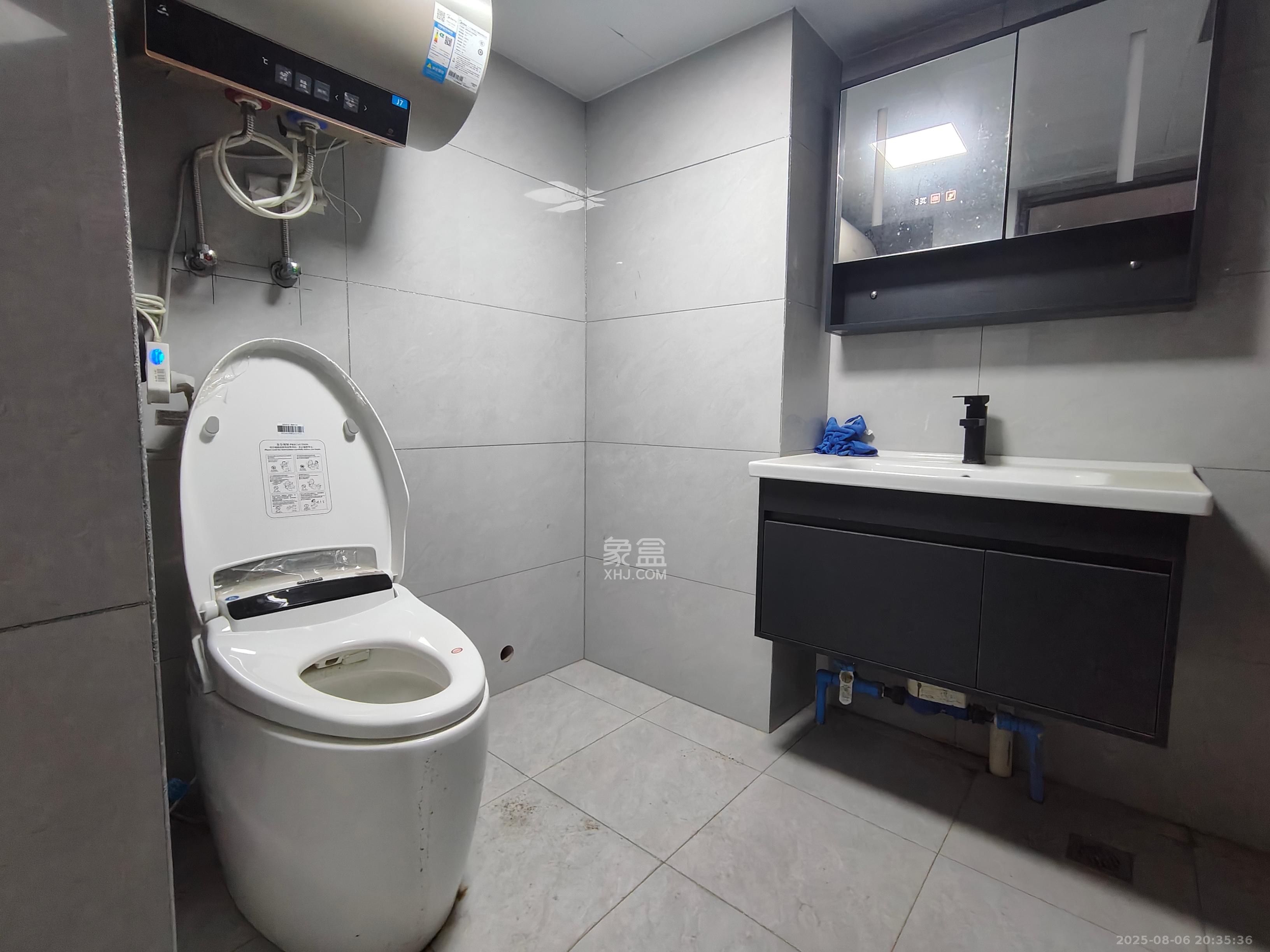 长燃润和天地（长润小区印湘江）  2室1厅1卫    1500.0元/月室内图