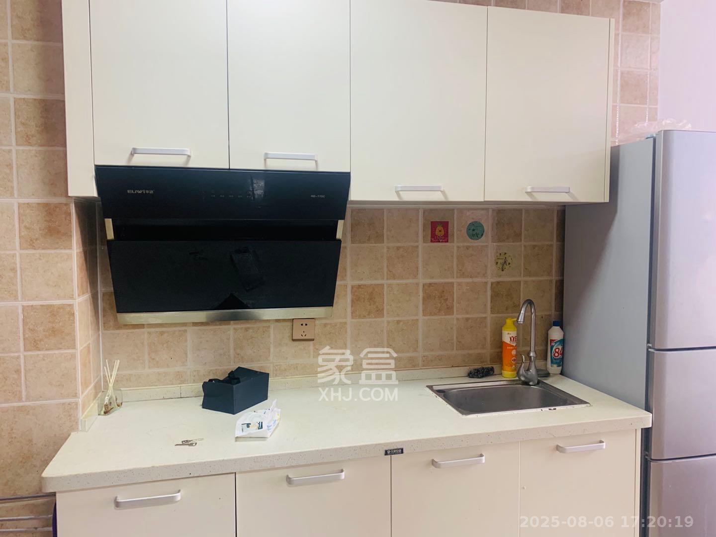 高升时代广场(冠铭商务中心) 1室1厅1卫 1400.0元/月 高升时代广场(冠铭商务中心) 1室1厅1卫 1400.0元/月室内图