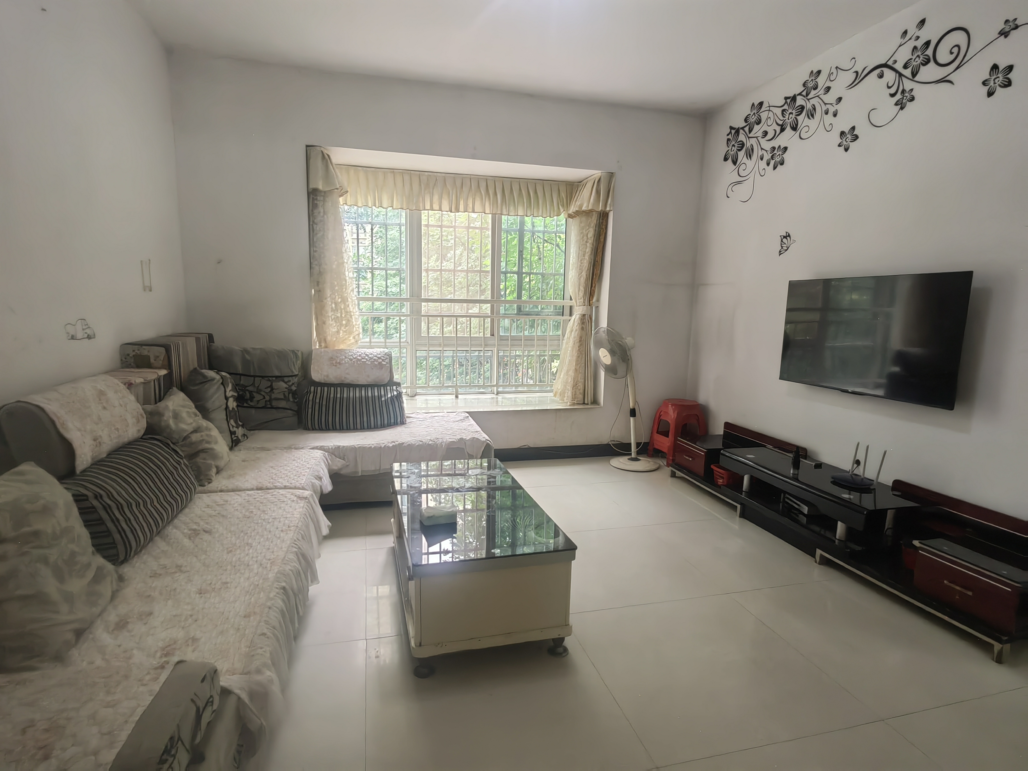 楚天世纪城东苑  3室2厅1卫    1580.0元/月户型图