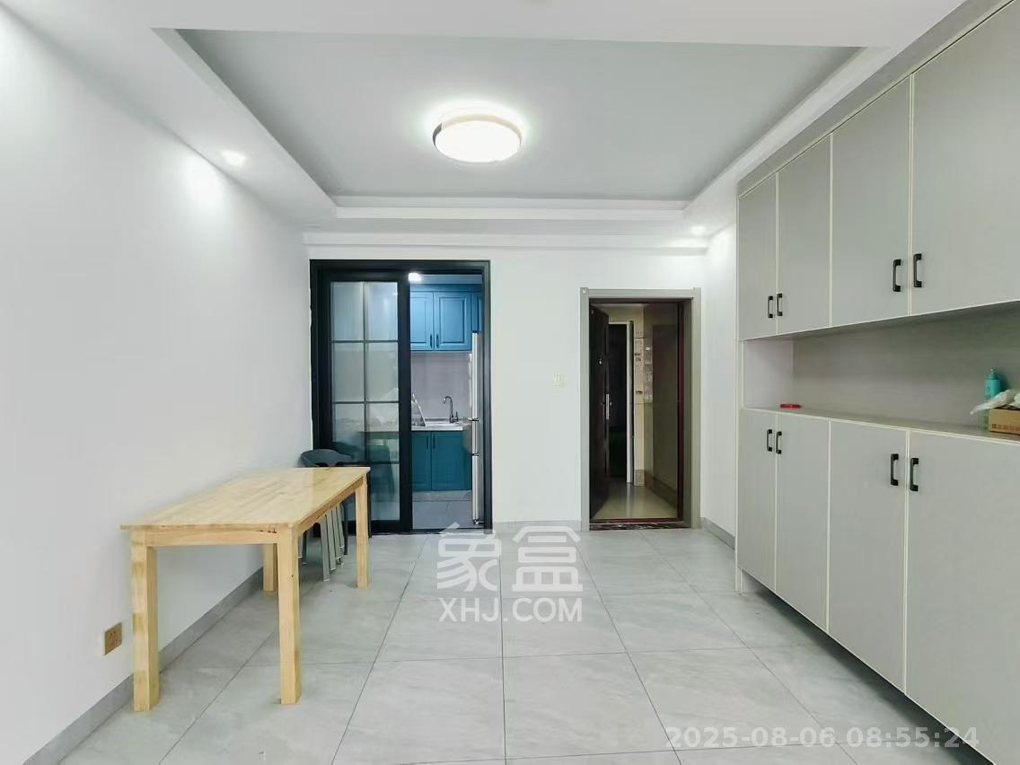 奥克斯广场 3室2厅1卫 2800.0元/月 奥克斯广场 3室2厅1卫 2800.0元/月室内图