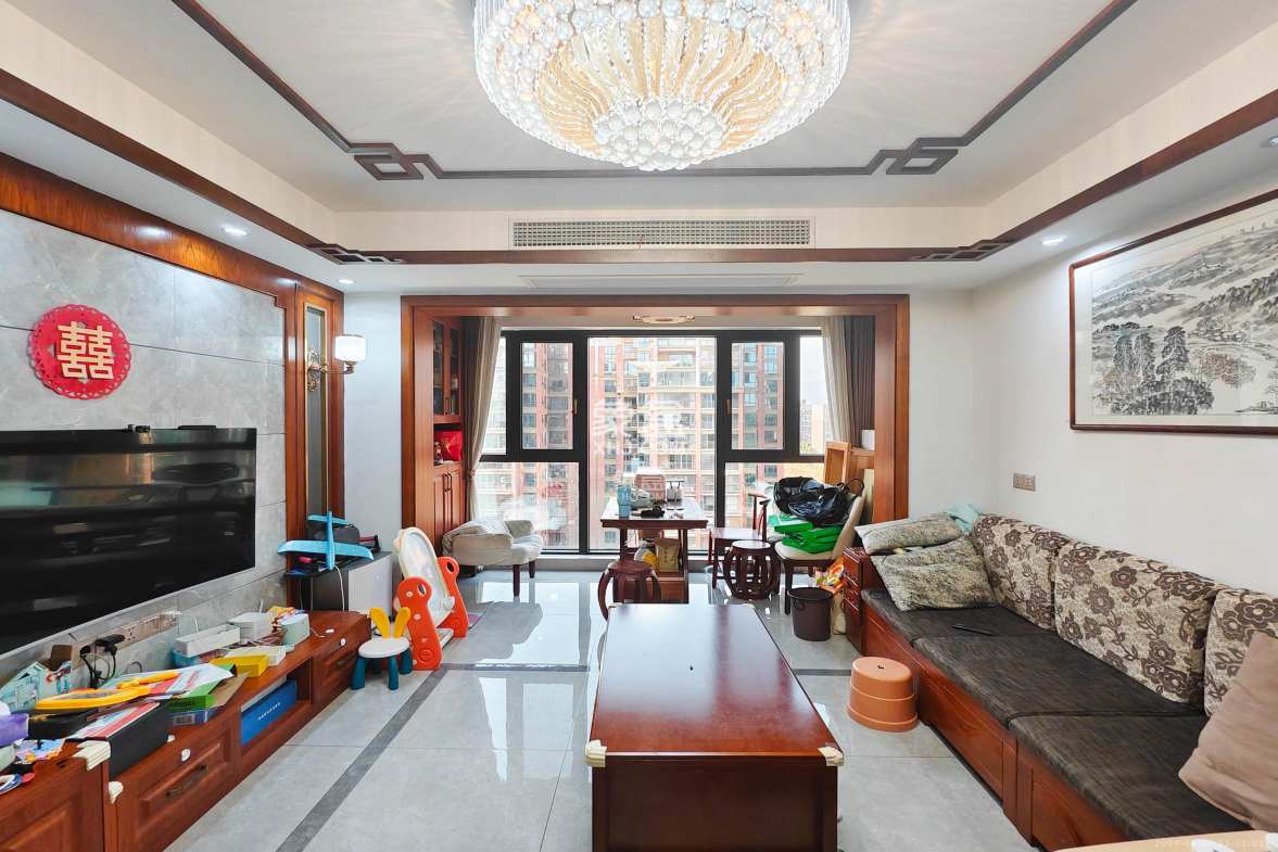 金谷豪庭  4室2厅2卫    78.0万 金谷豪庭  4室2厅2卫    78.0万客厅