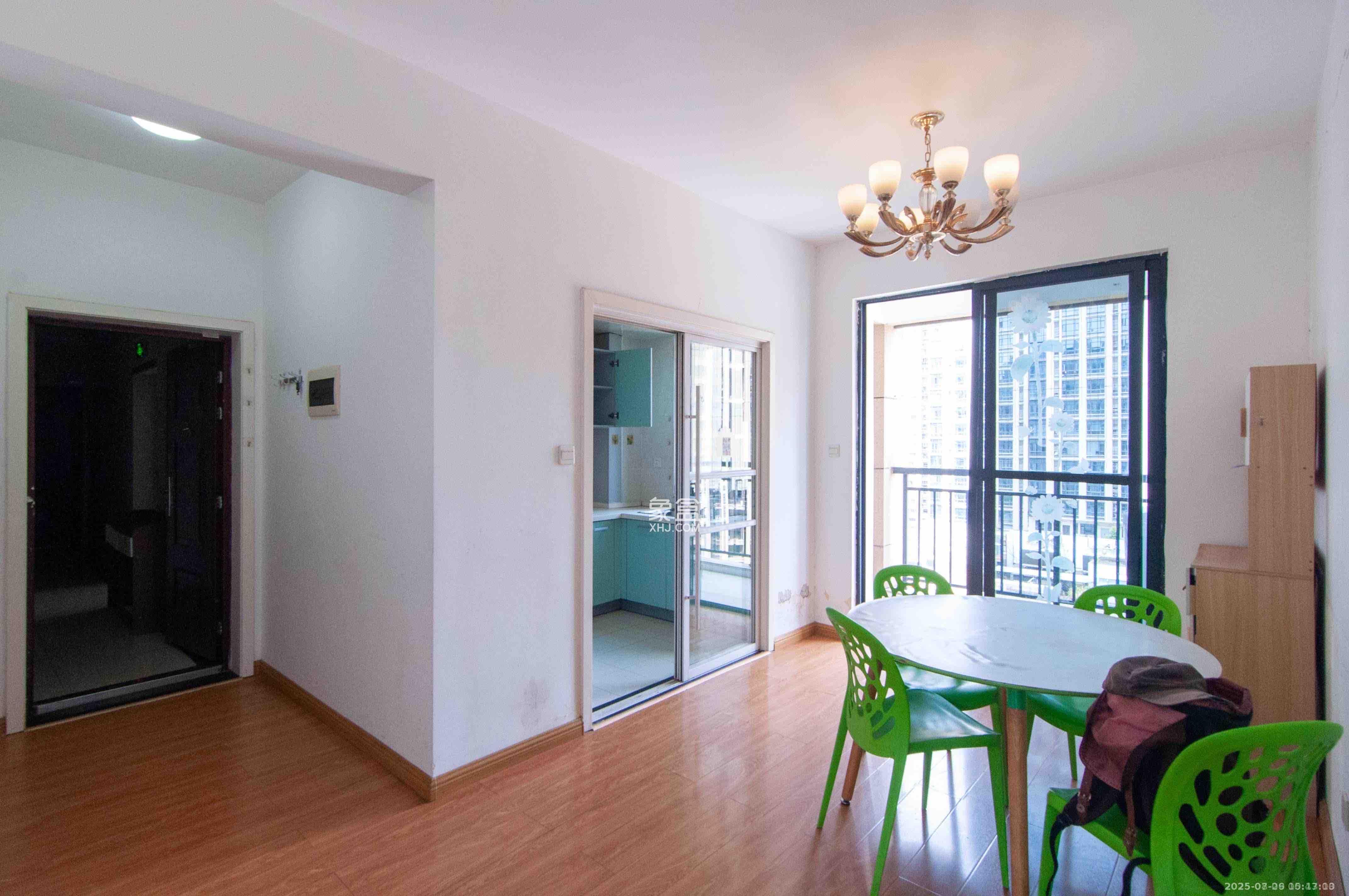 君康家园(梅溪湖七喜街) 3室2厅2卫 3000.0元/月 君康家园(梅溪湖七喜街) 3室2厅2卫 3000.0元/月室内图