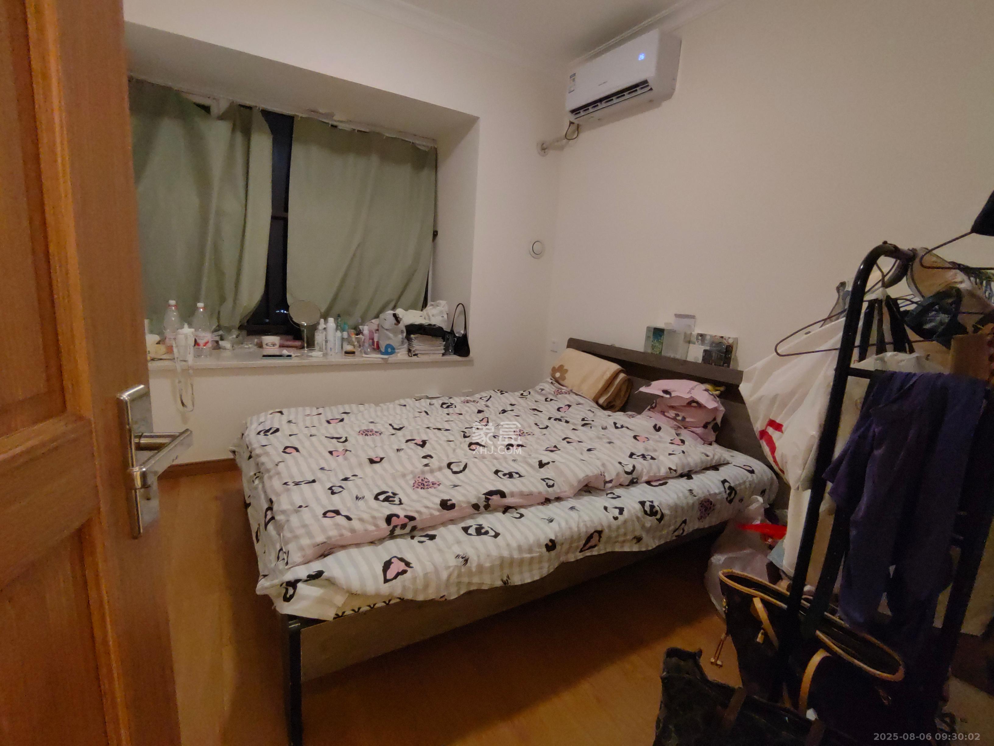 金科集美天辰  3室2厅2卫   2300.00元/月室内图