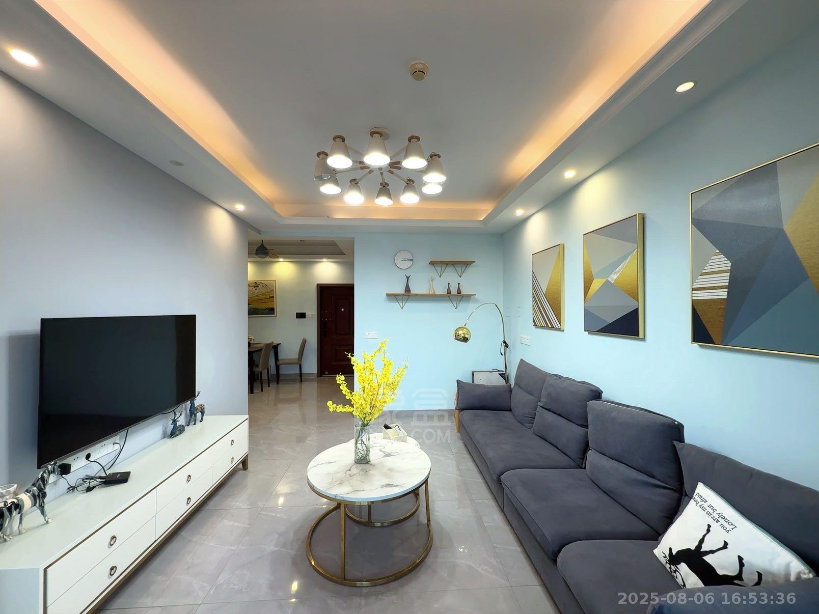 流金岁月-华晨国际 2室1厅1卫 2700.00元/月 流金岁月-华晨国际 2室1厅1卫 2700.00元/月室内图