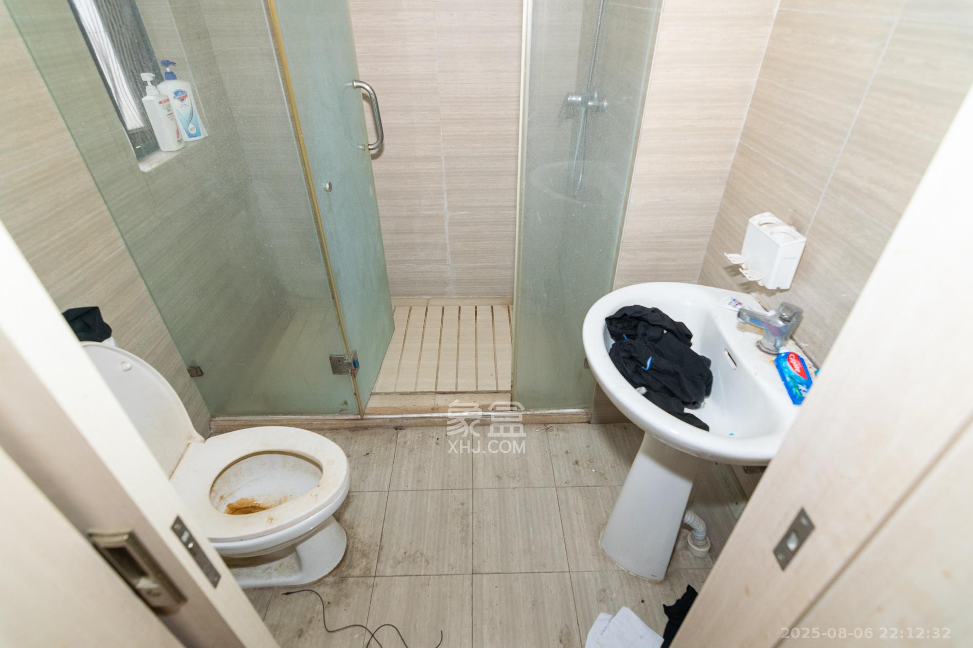 新城国际花都 3室2厅1卫 63.8万 新城国际花都 3室2厅1卫 63.8万卫生间