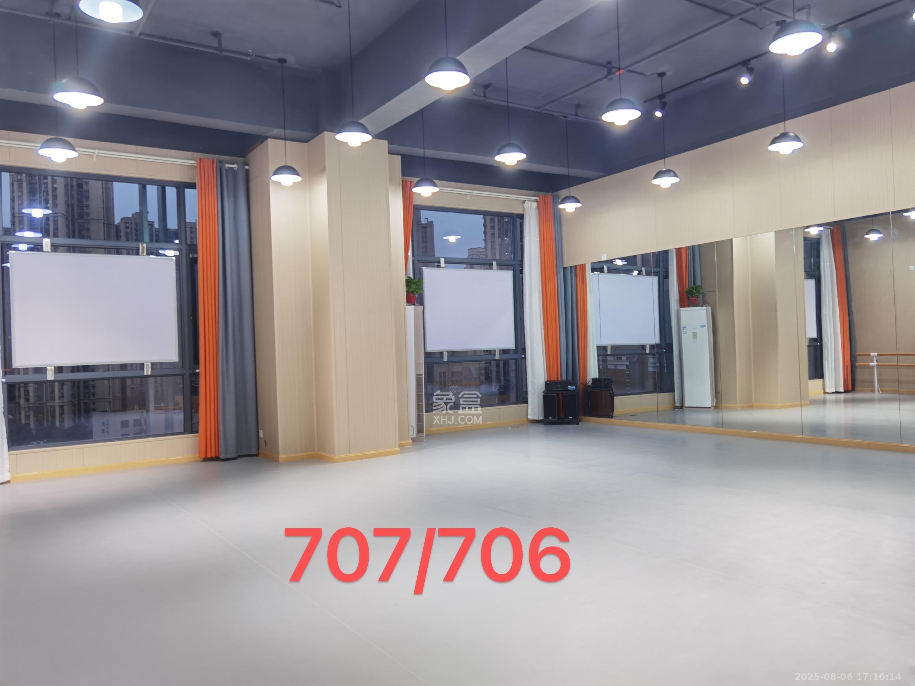 中国铁建梅溪青秀三期 1室1厅1卫 2500.0元/月 中国铁建梅溪青秀三期 1室1厅1卫 2500.0元/月室内图