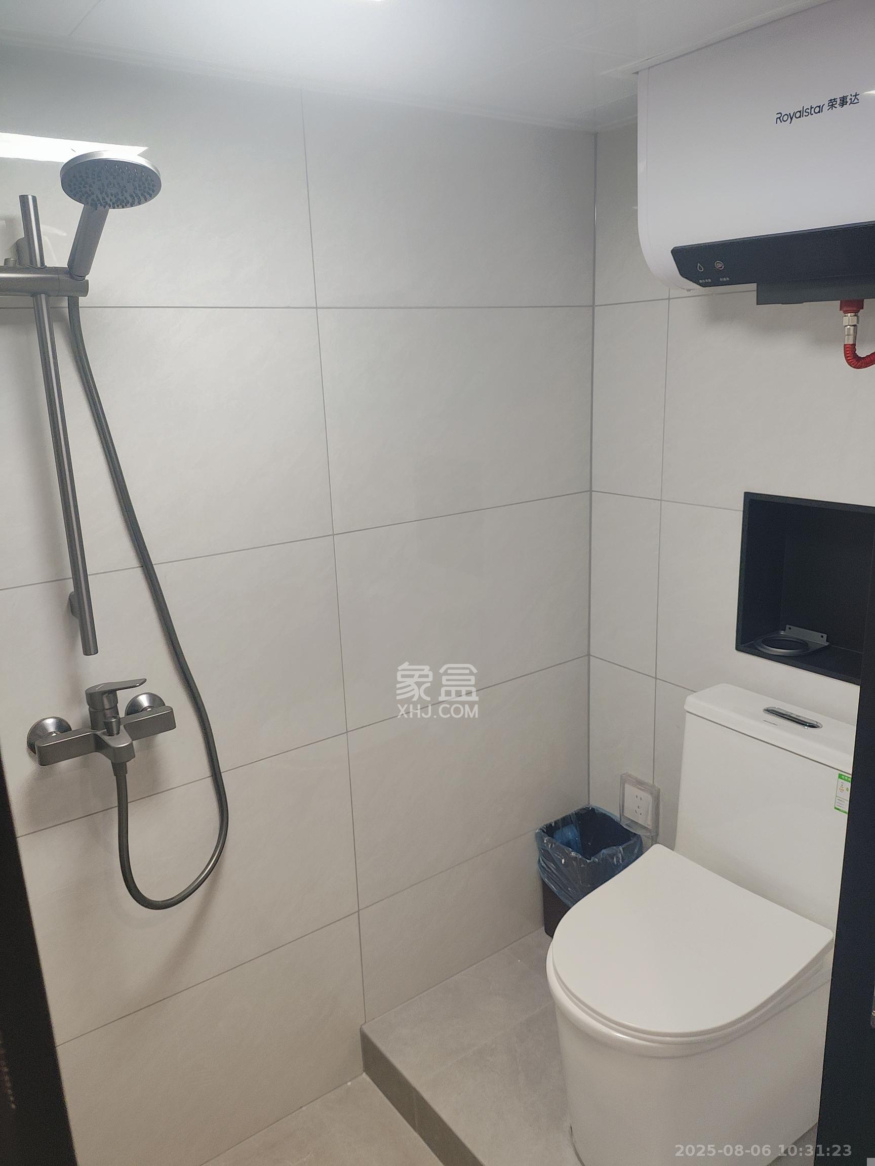 保利天禧EF区  1室0厅0卫   1900.00元/月室内图