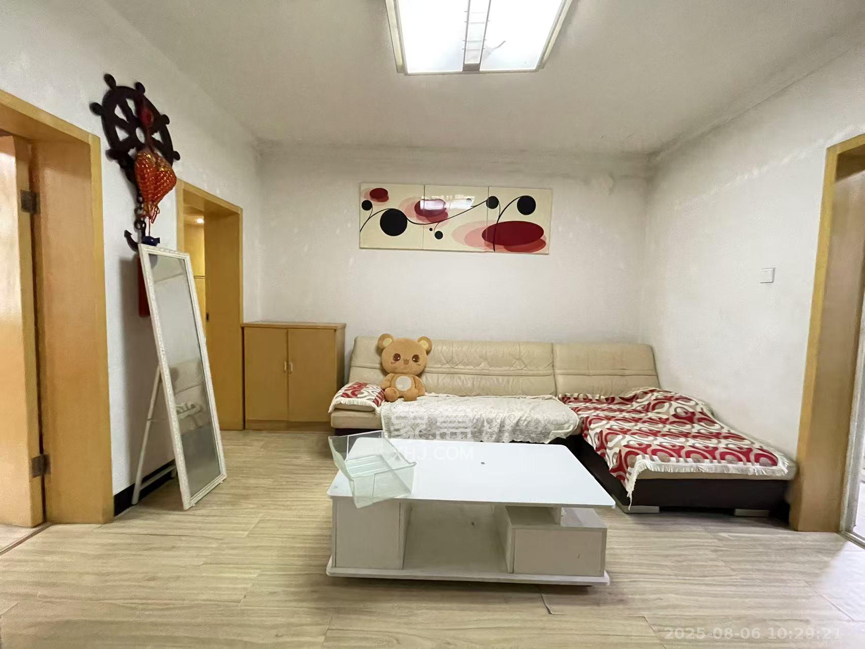 荷花园小区(安置房小区)  2室1厅1卫    1700.0元/月 荷花园小区(安置房小区)  2室1厅1卫    1700.0元/月