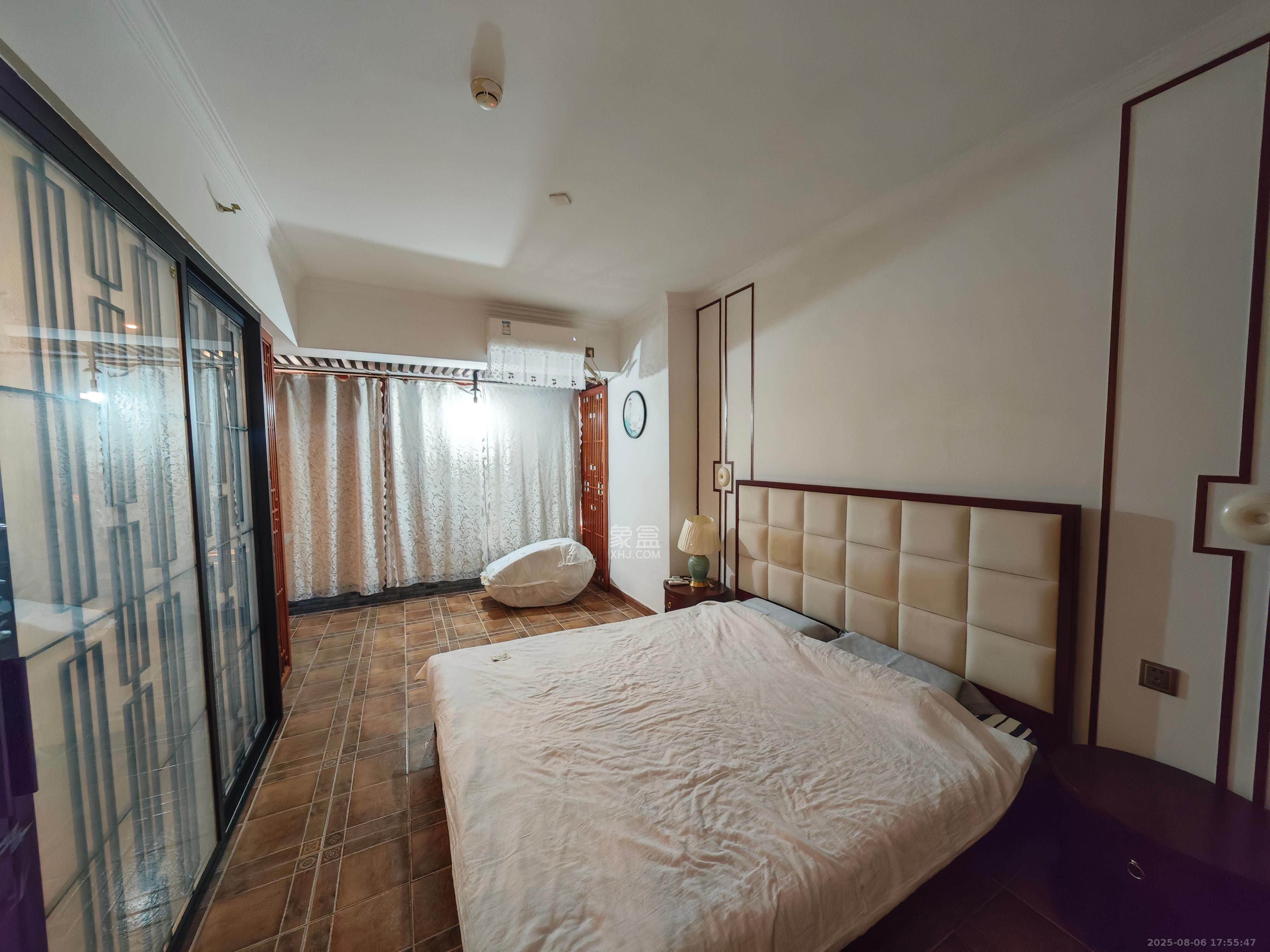 北辰三角洲E3区 1室1厅1卫 2400.0元/月 北辰三角洲E3区 1室1厅1卫 2400.0元/月室内图