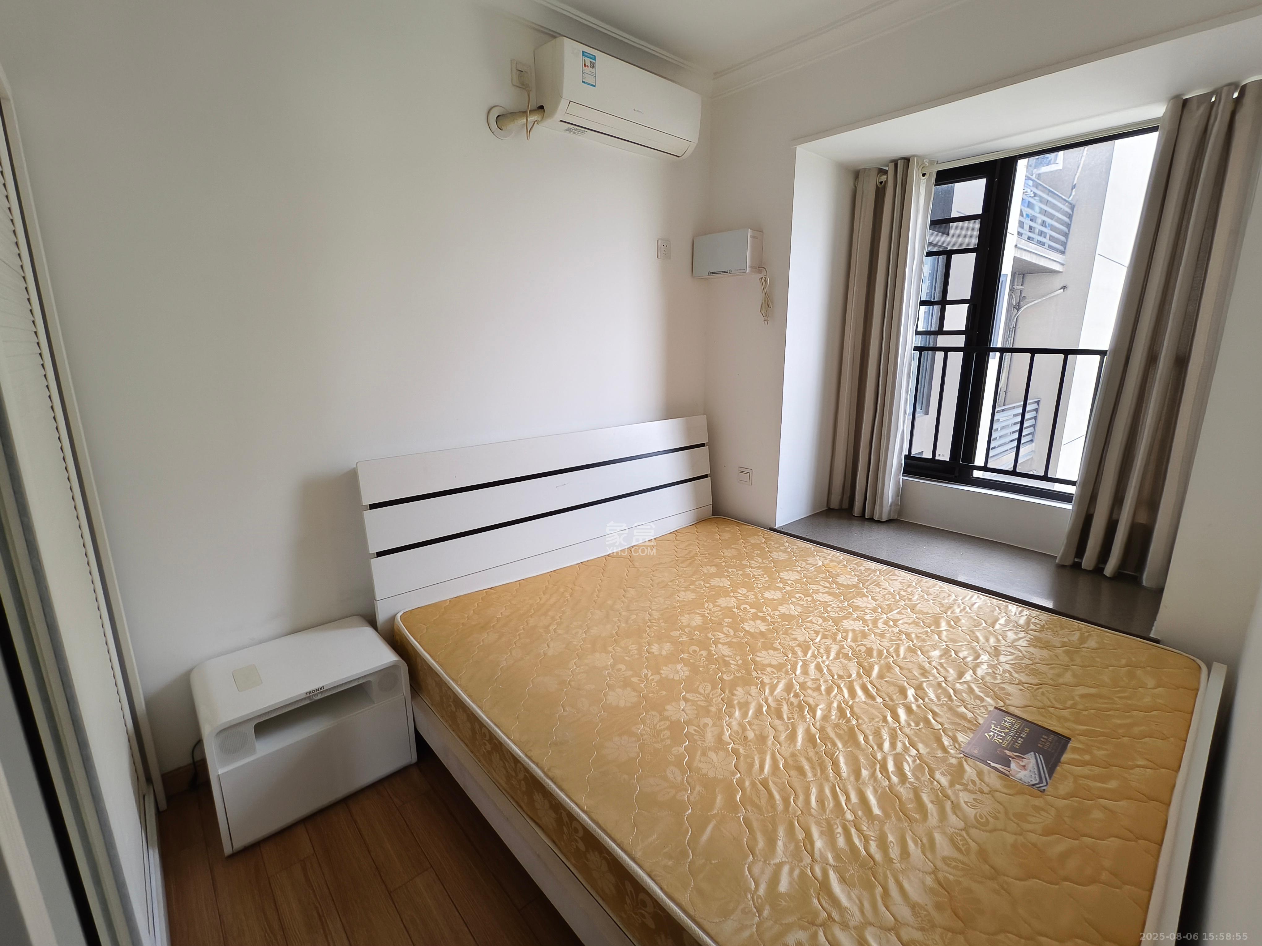 万科金域蓝湾 3室2厅2卫 2900.0元/月 万科金域蓝湾 3室2厅2卫 2900.0元/月室内图