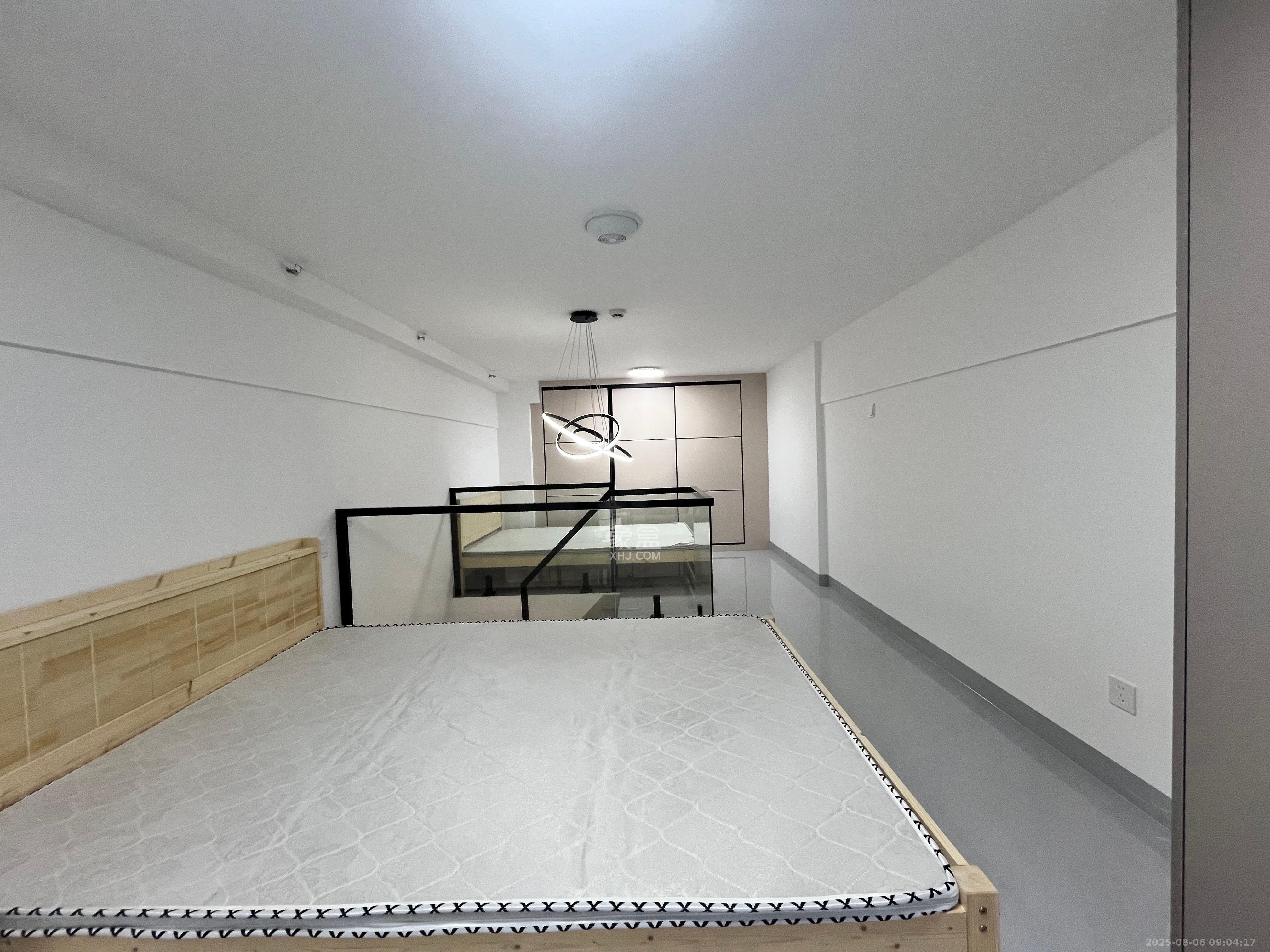 卓越伊景苑  2室1厅1卫    1700.0元/月室内图