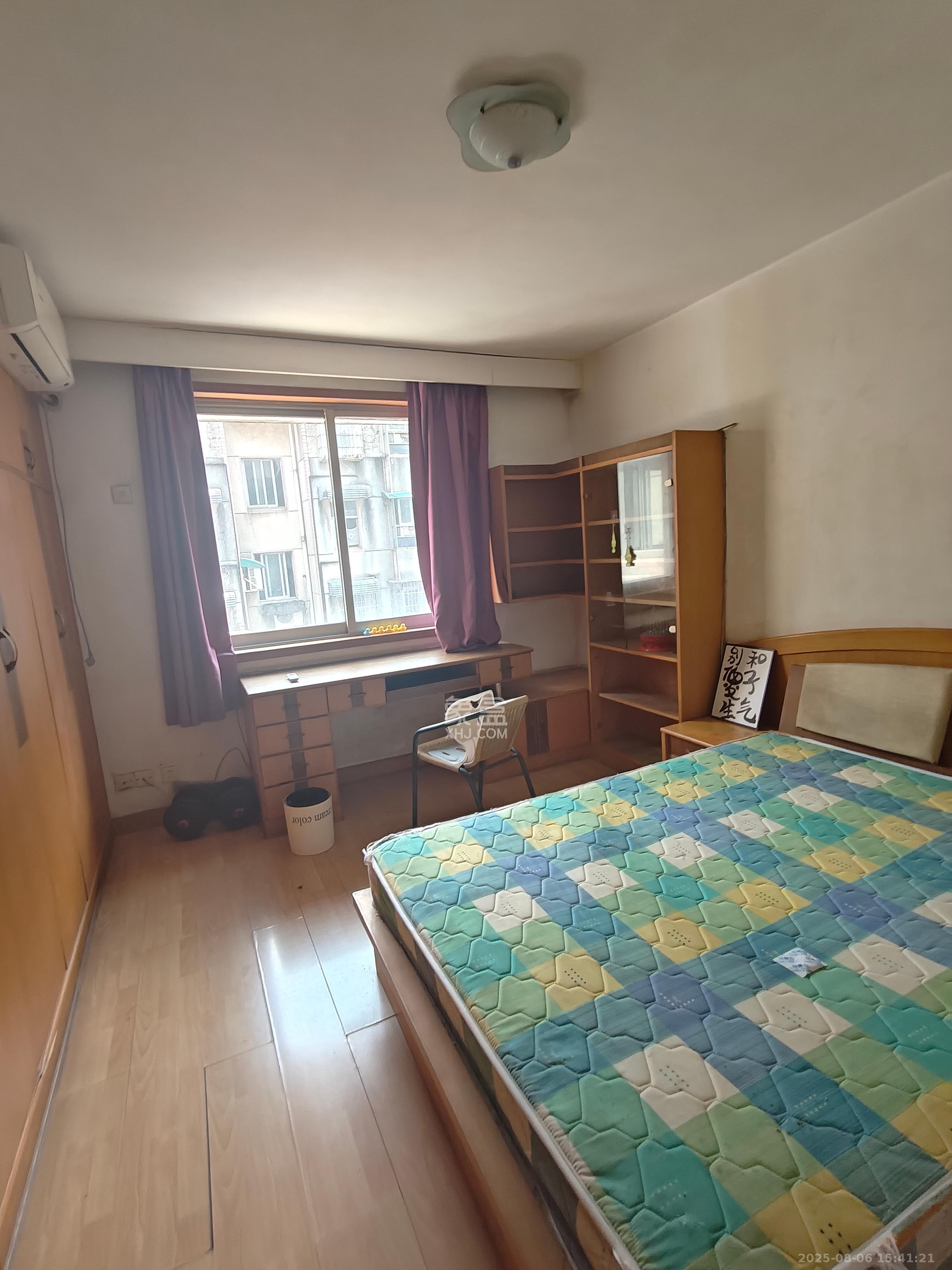 颐美园 4室1厅1卫 3200.0元/月 颐美园 4室1厅1卫 3200.0元/月室内图