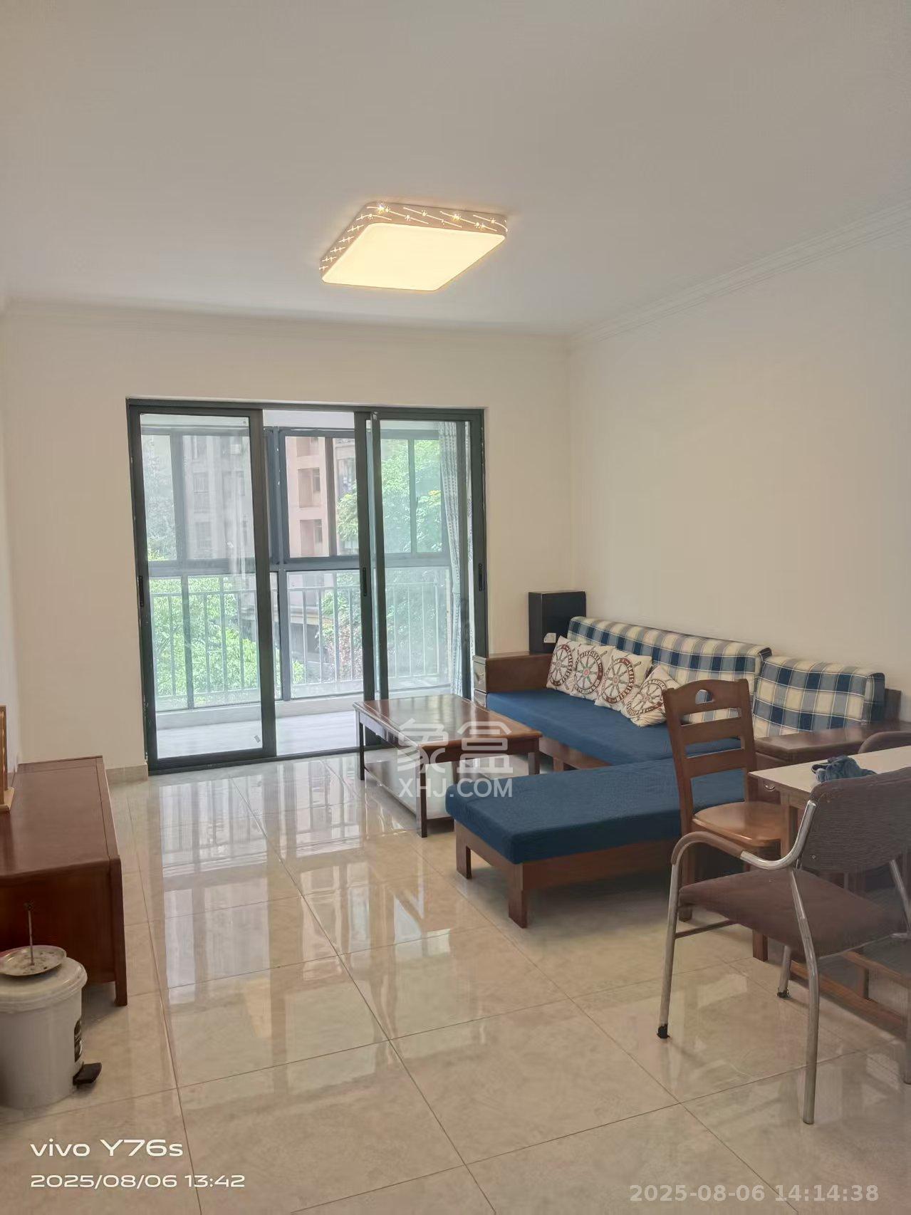 和美星城  2室2厅1卫    1800.0元/月 和美星城  2室2厅1卫    1800.0元/月室内图