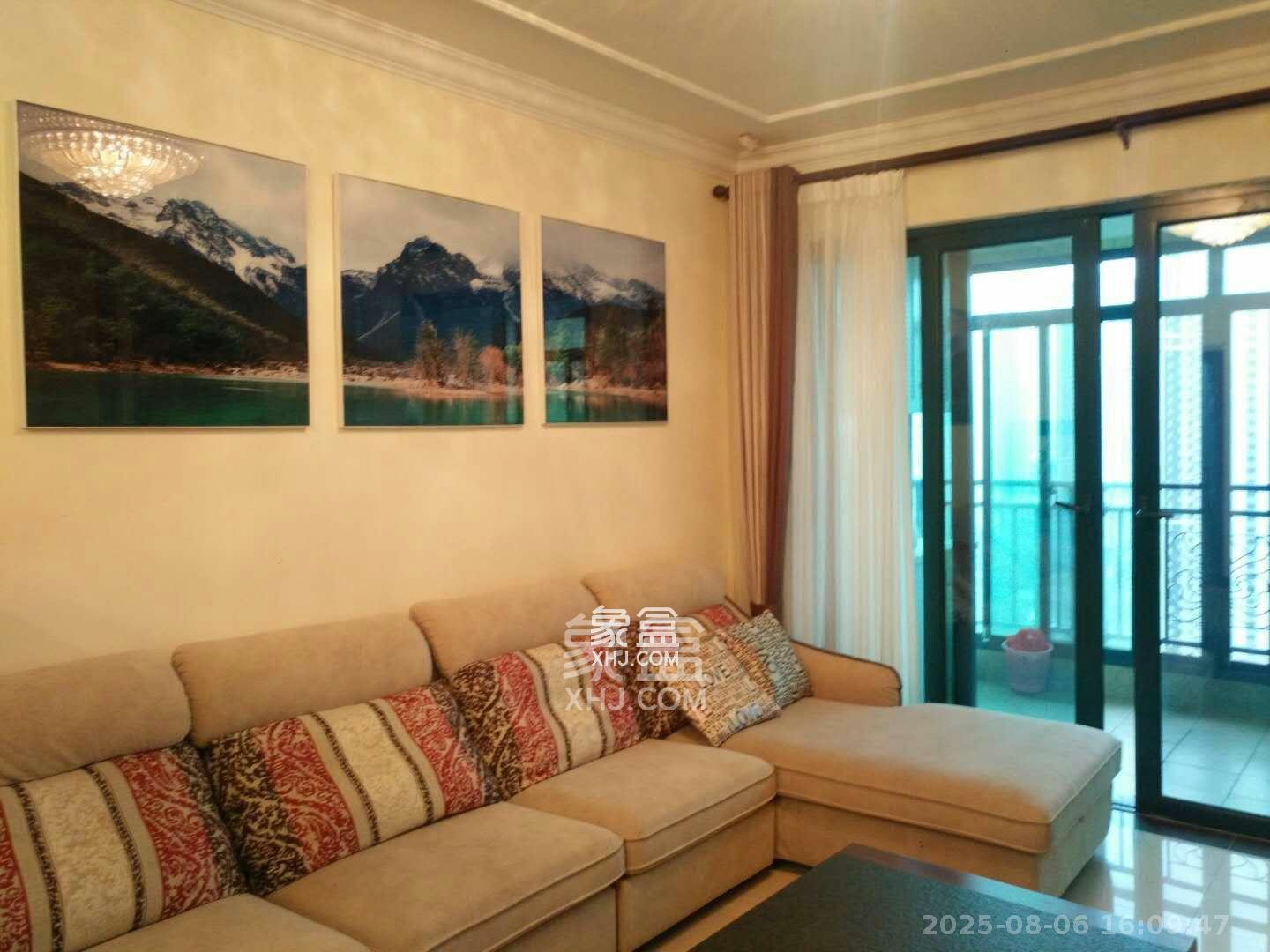 恒大御景湾  3室2厅1卫    3200.0元/月 恒大御景湾  3室2厅1卫    3200.0元/月室内图