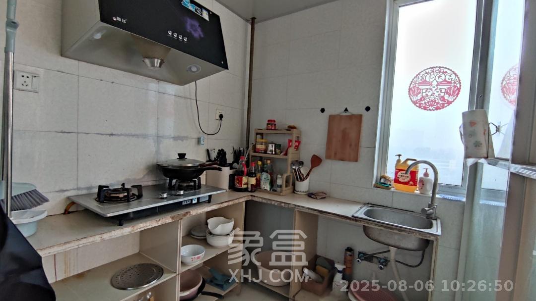 德馨雅苑  2室2厅1卫   2100.00元/月室内图