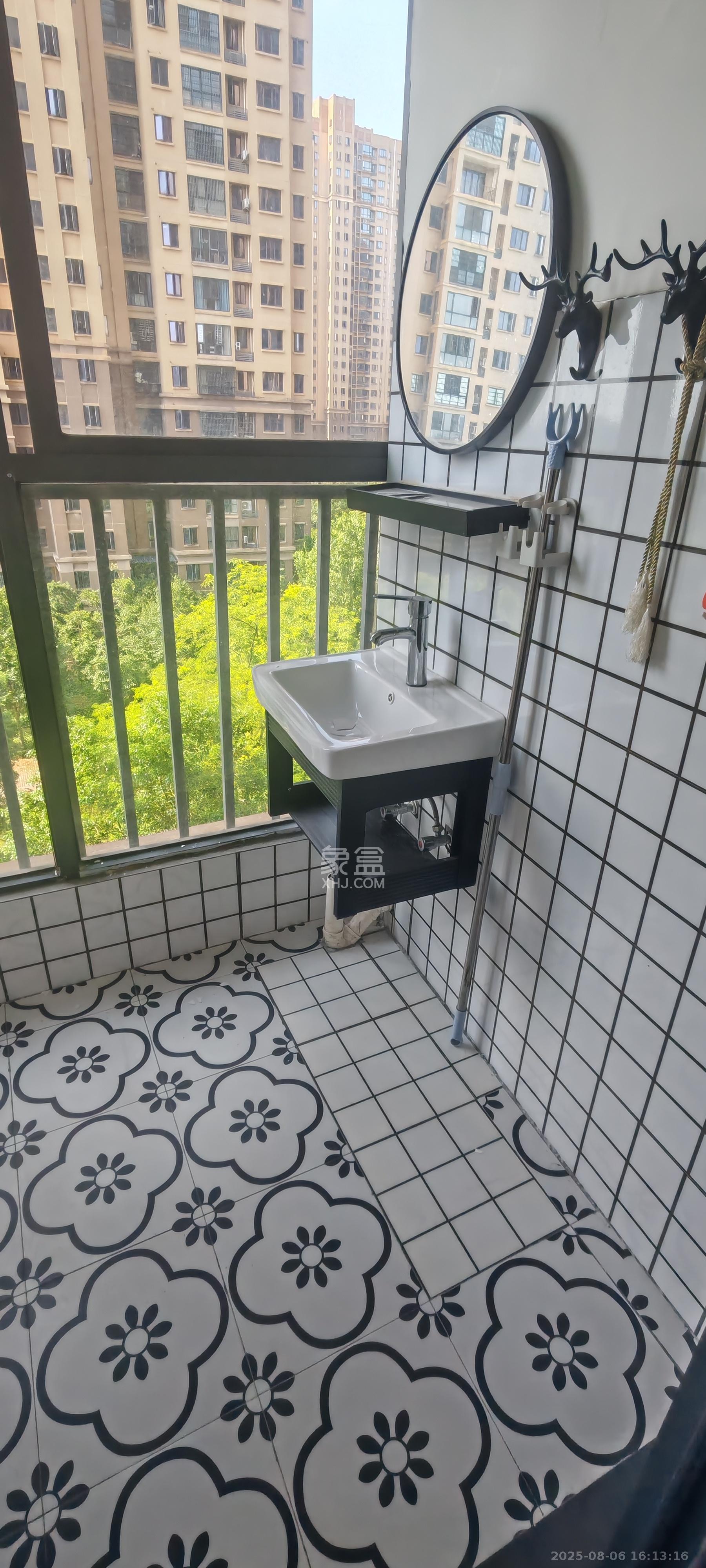 深业睿城 1室2厅2卫 900.0元/月 深业睿城 1室2厅2卫 900.0元/月室内图